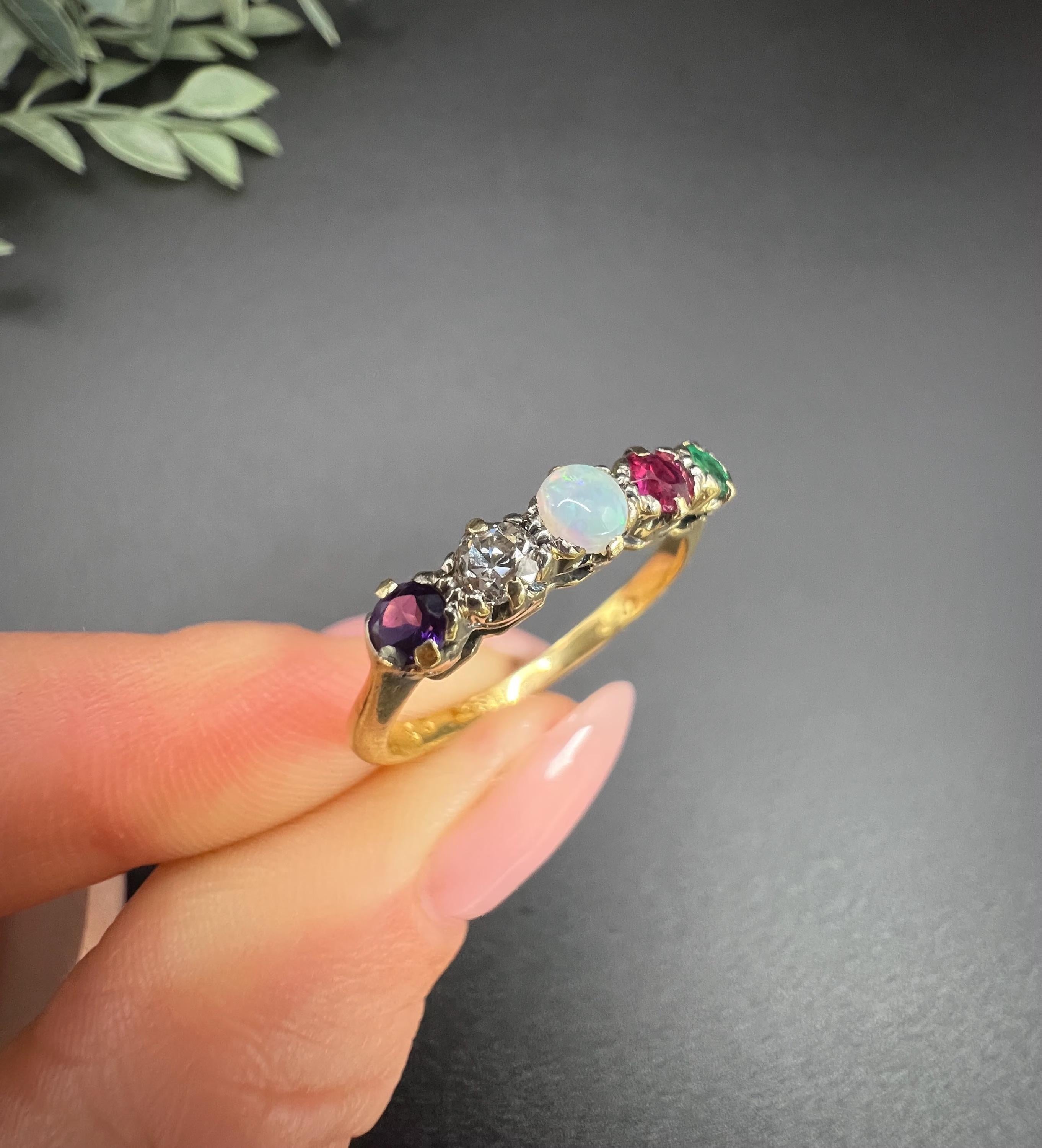 Antiker Ring aus 18 Karat Gold, Edwardian ADORE Amethyst, Diamant, Opal, Rubin und Smaragd im Angebot 6