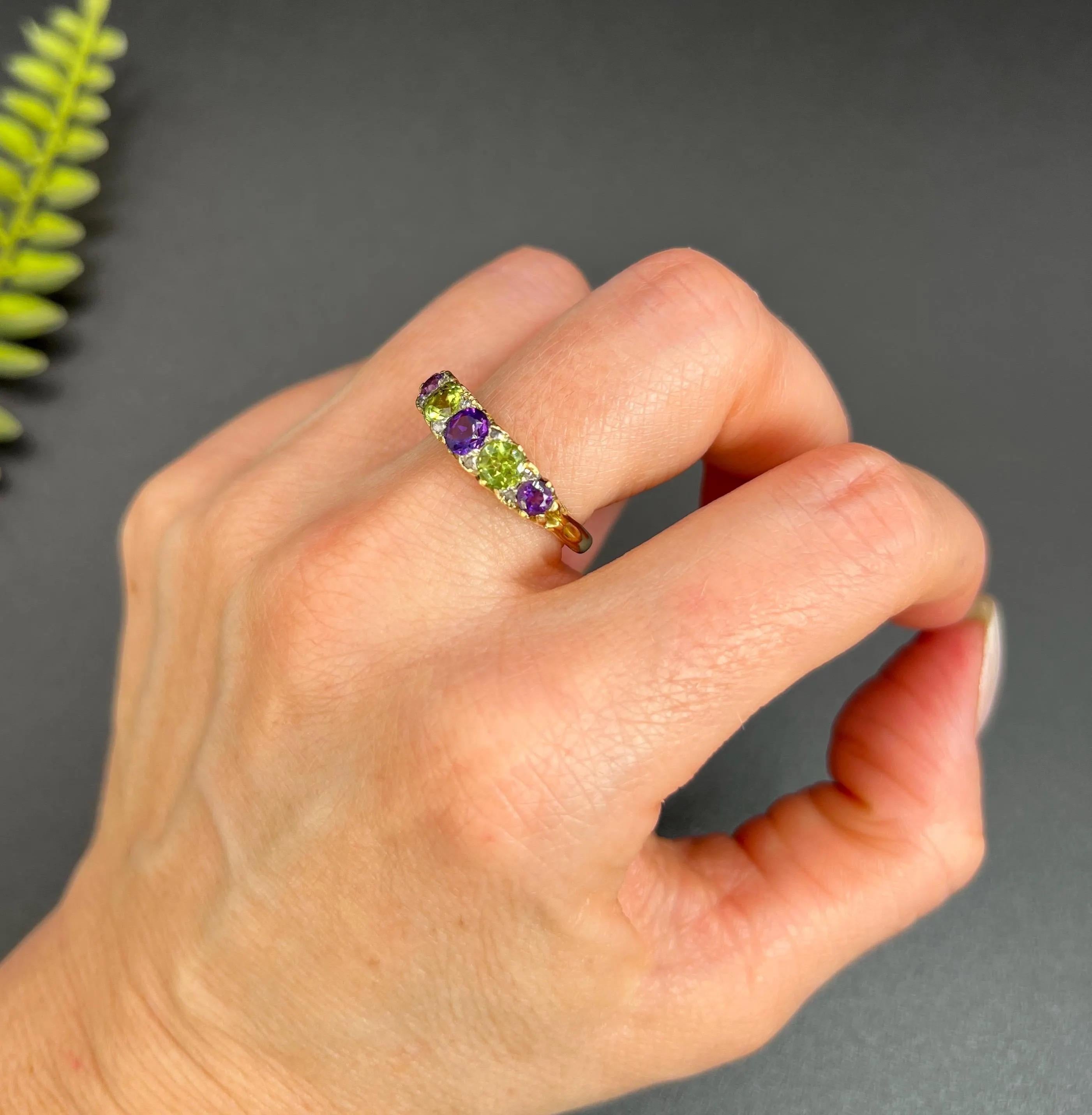 Women's or Men's Antique 18ct Gold, Edwardian Amethyst, Peridot & Diamond Carved Suffragette Ring For Sale