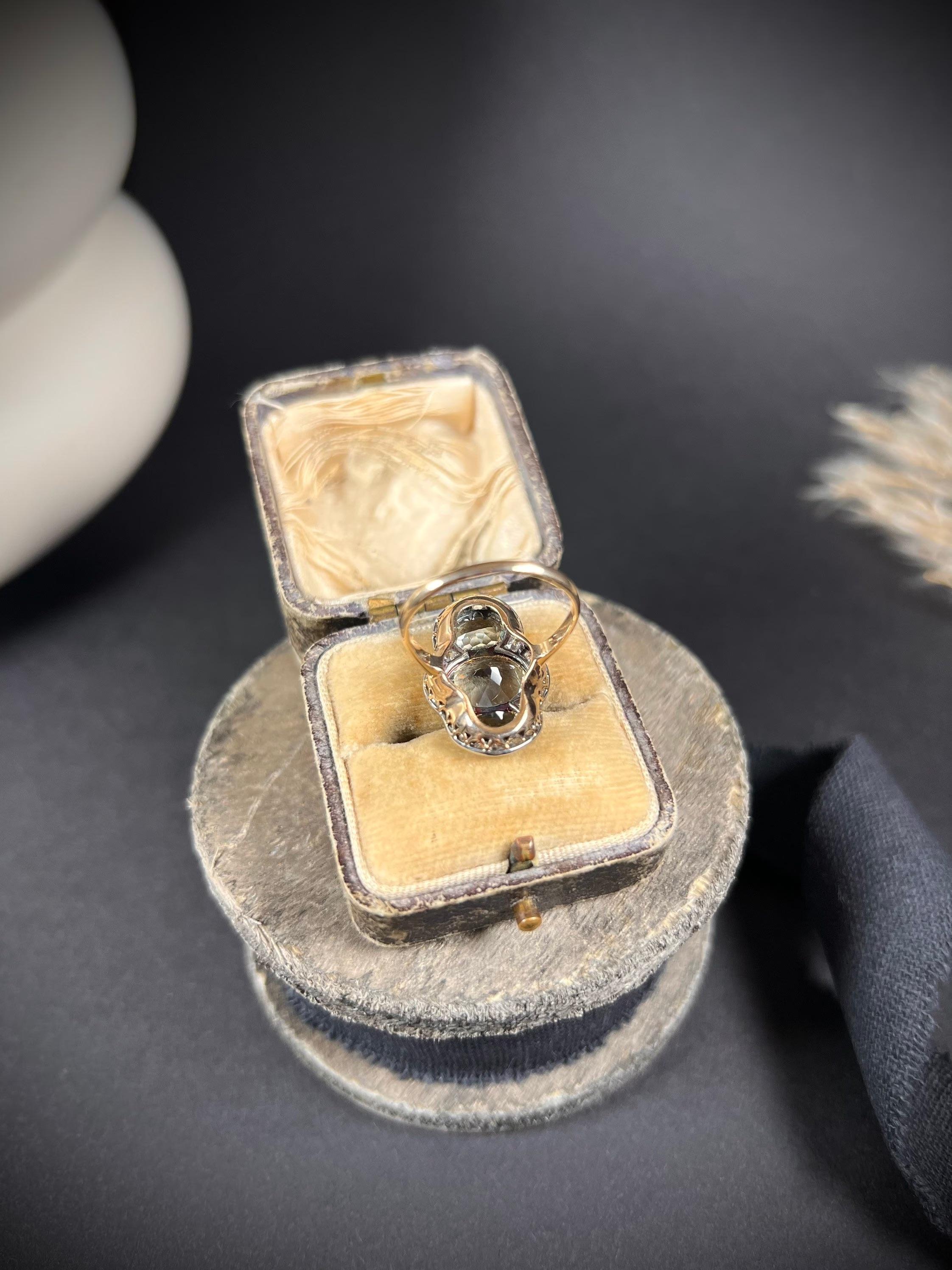 Bague ancienne en or 18ct de style édouardien avec aigue-marine et diamant en vente 5