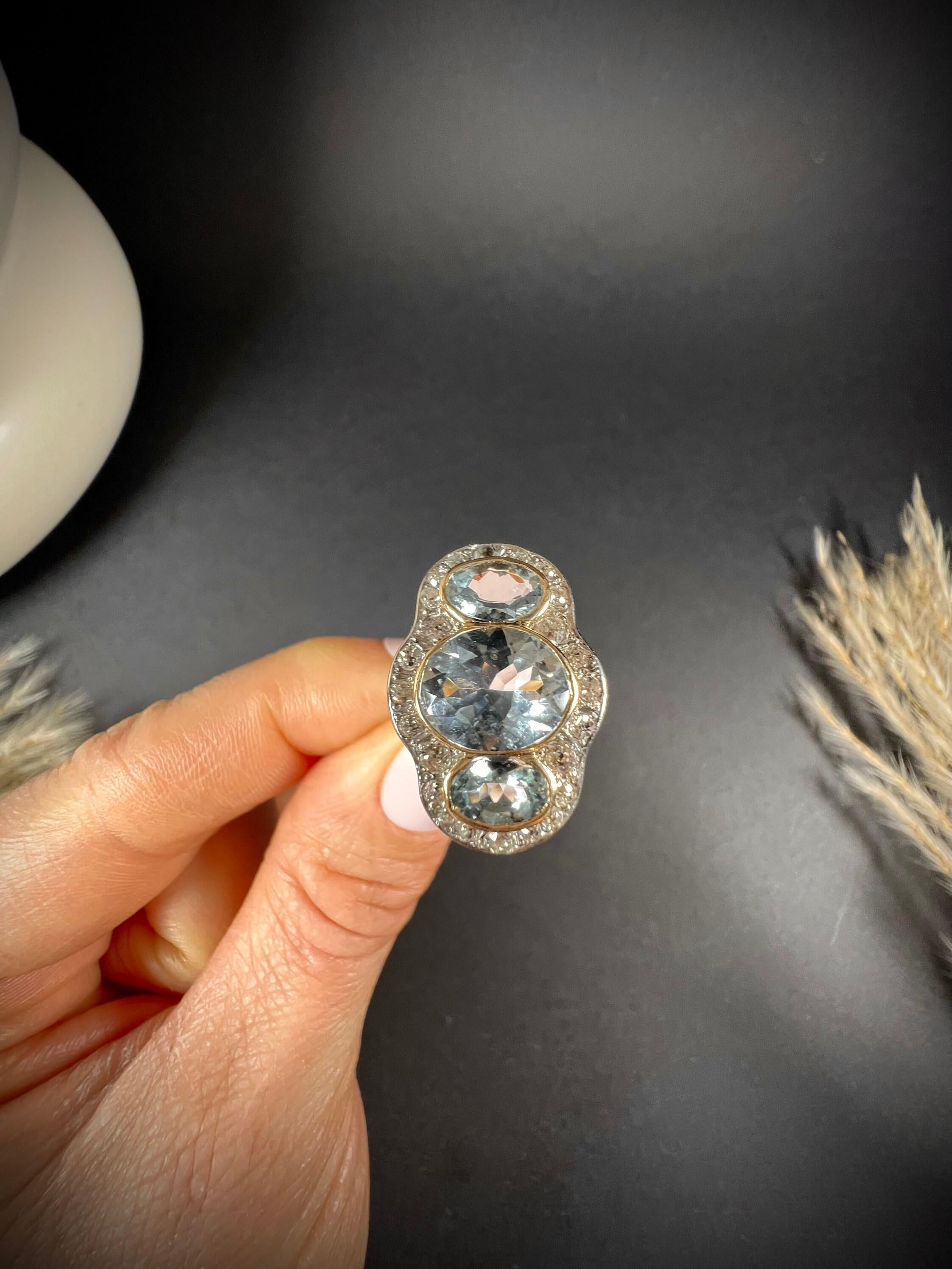 Édouardien Bague ancienne en or 18ct de style édouardien avec aigue-marine et diamant en vente