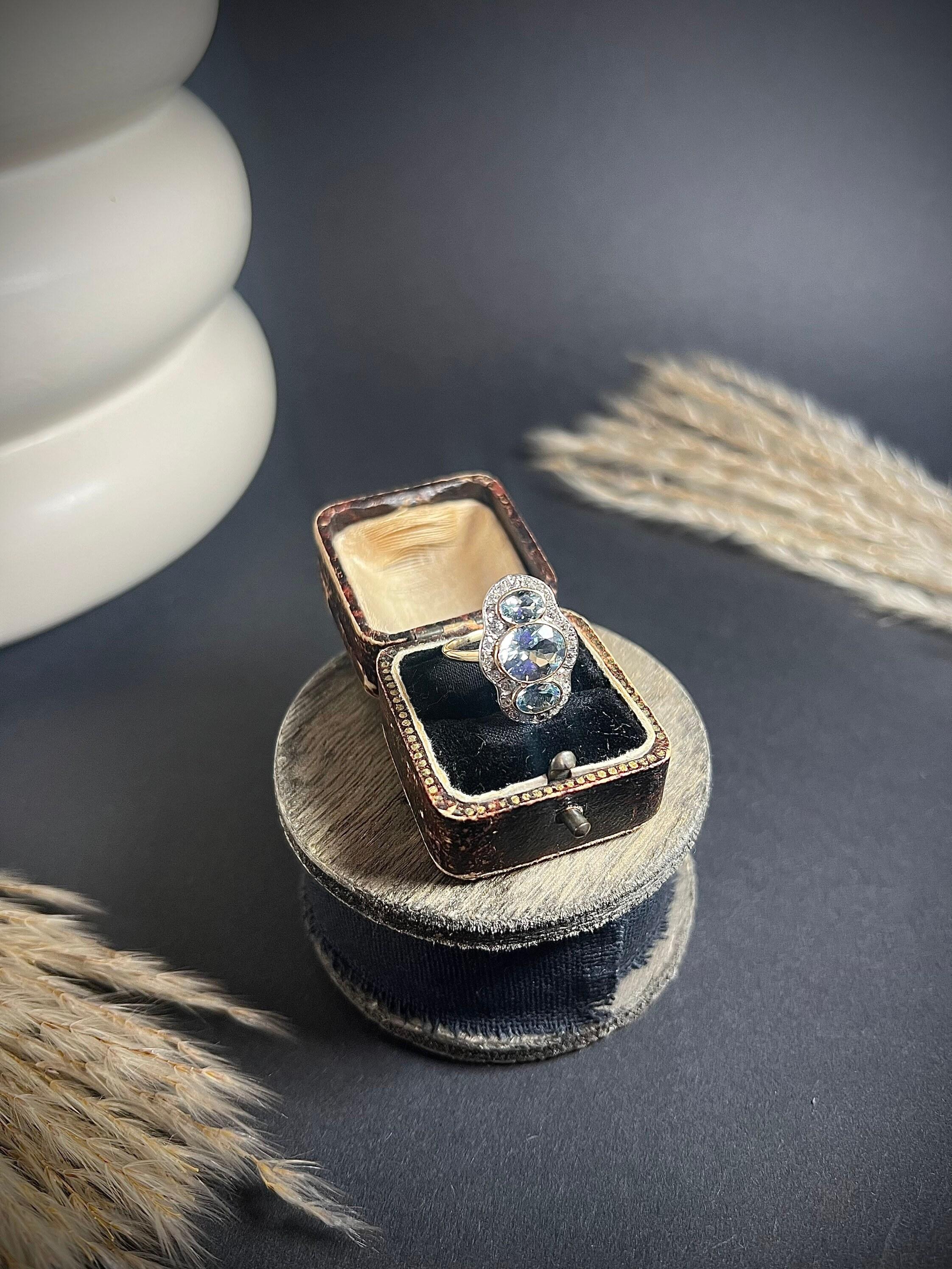 Bague ancienne en or 18ct de style édouardien avec aigue-marine et diamant en vente 3