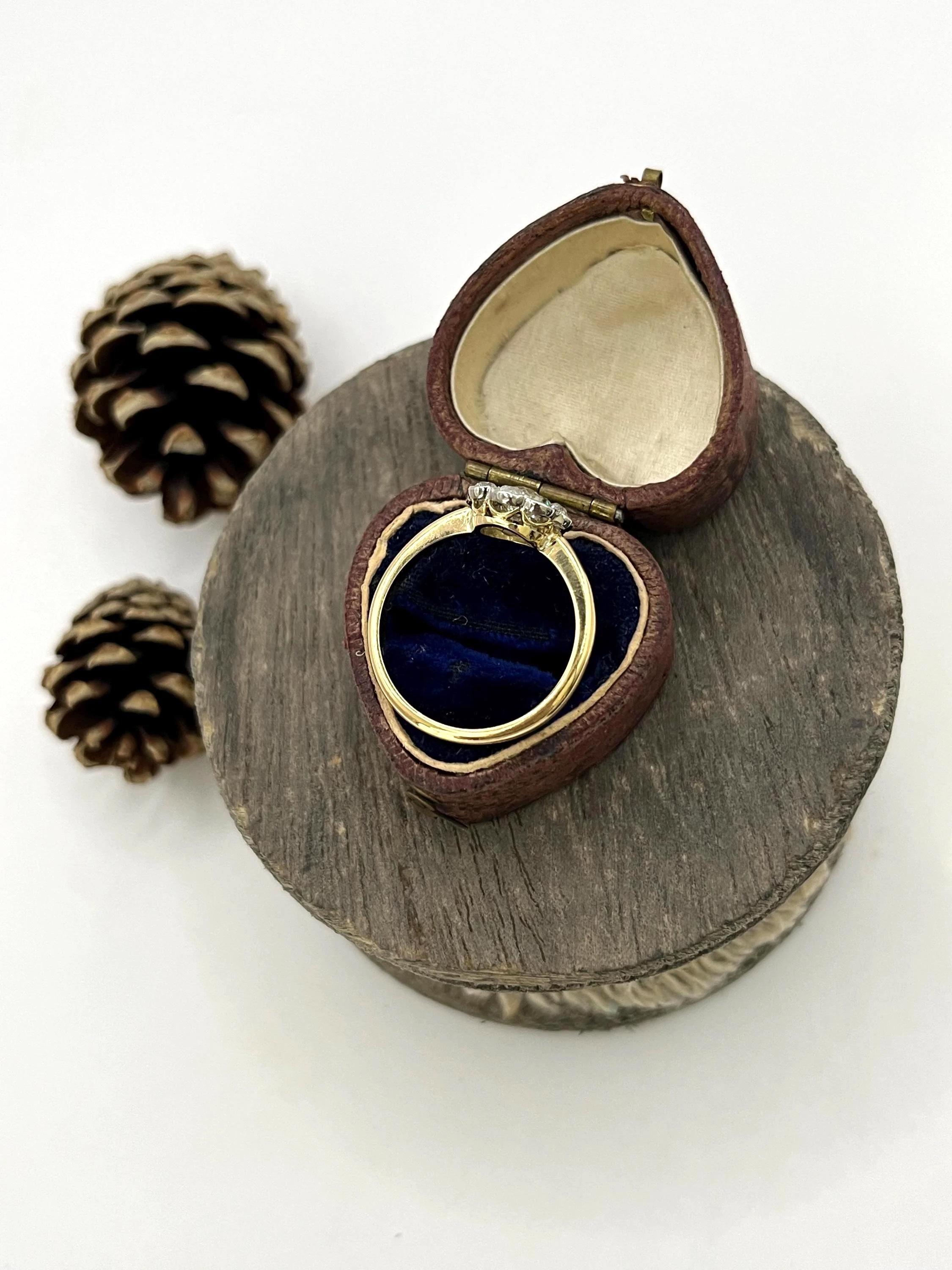 Antico anello a margherita con diamante in oro 18 ct. in vendita 5