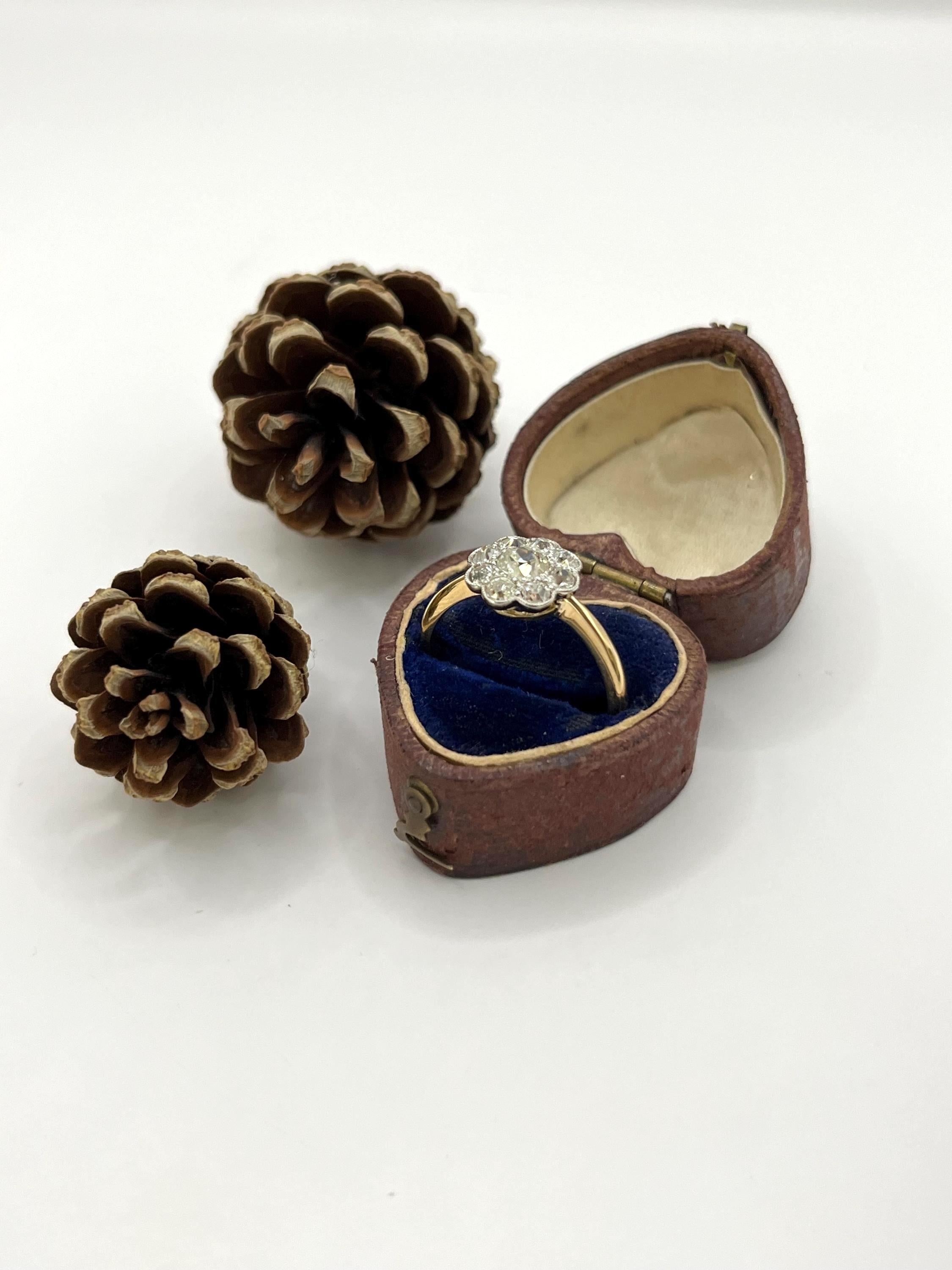 Uomo Antico anello a margherita con diamante in oro 18 ct. in vendita