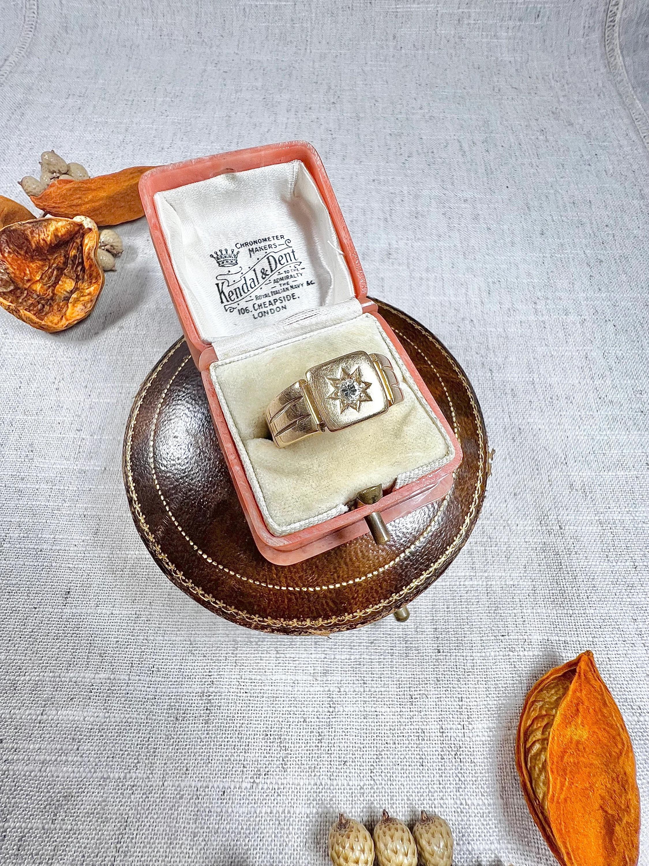 Bague de chevalière carrée ancienne en or 18ct, sertie de diamants, datant de l'époque édouardienne 5