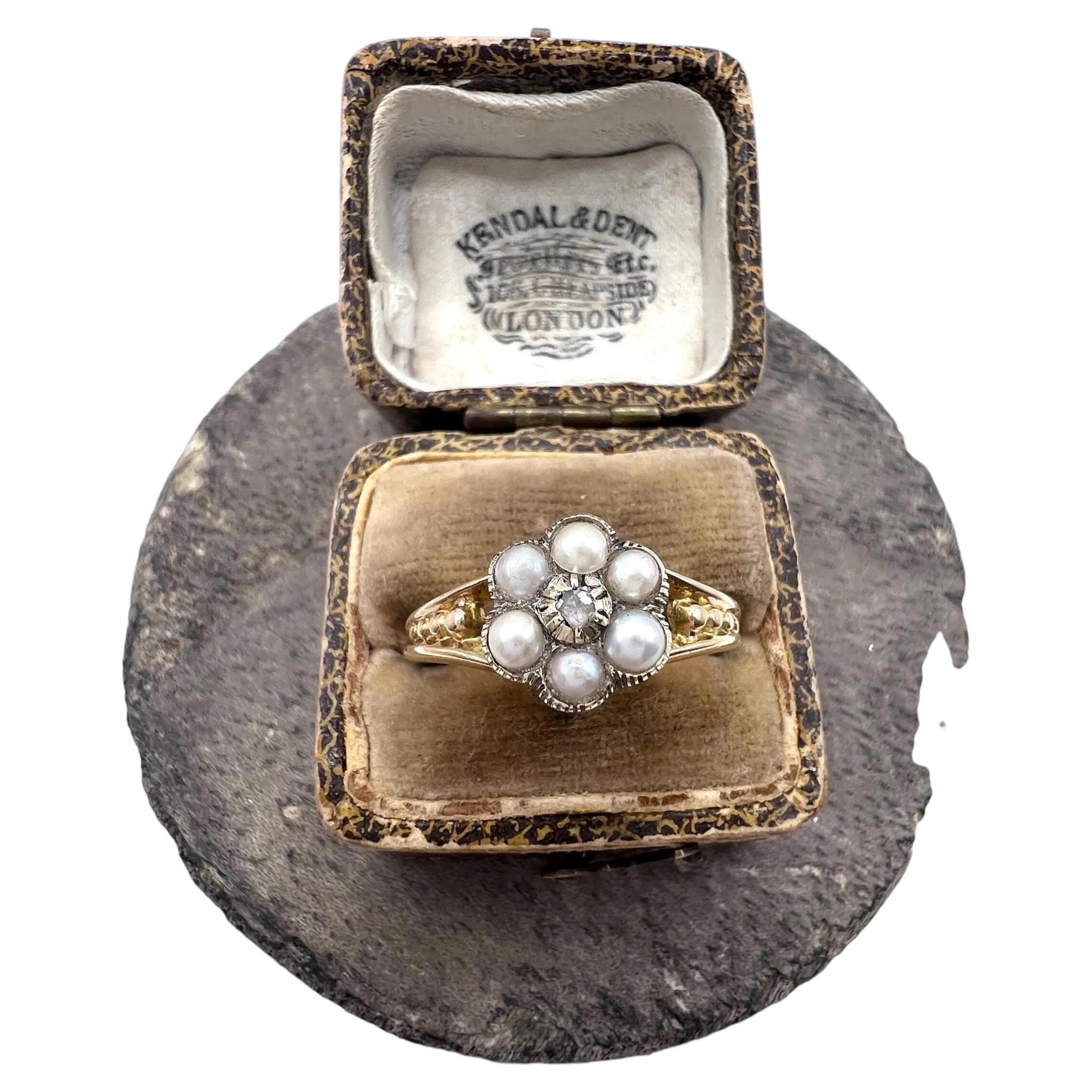 Antique 18ct Gold, Edwardian Pearl & Diamond Daisy Cluster Ring