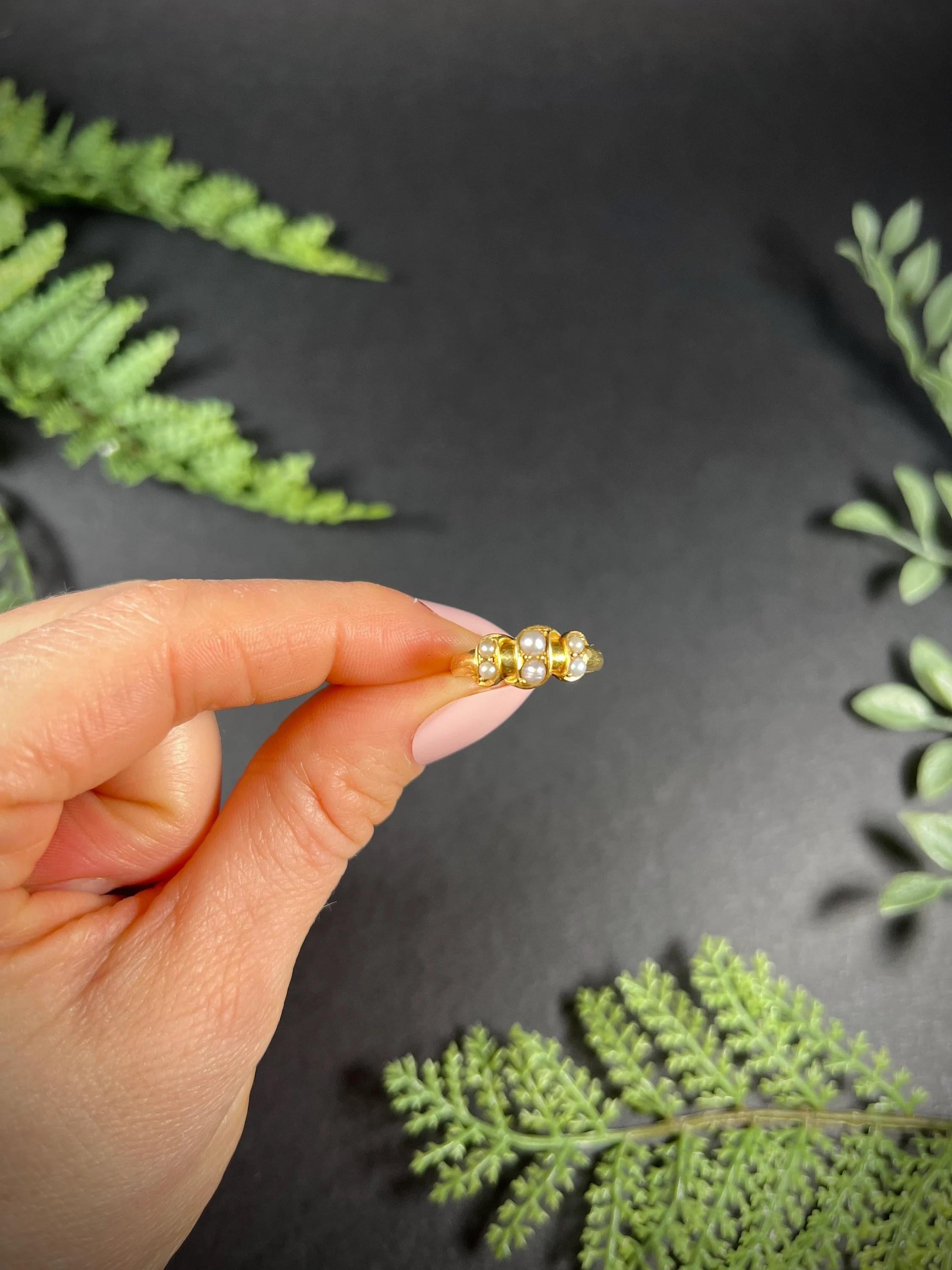 Antique 18ct Gold Edwardian Pearl Ring For Sale 6