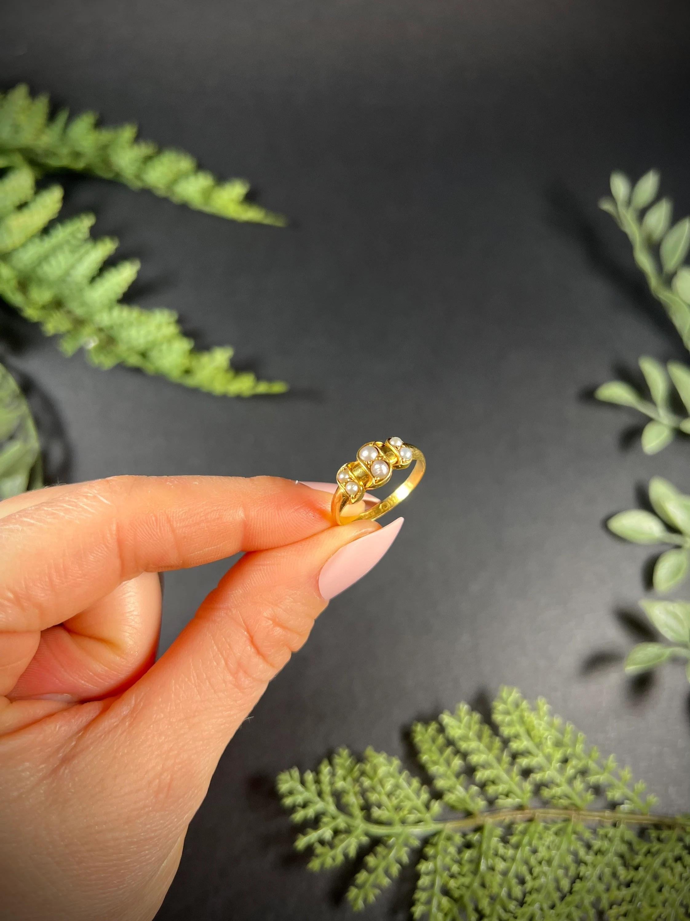 Round Cut Antique 18ct Gold Edwardian Pearl Ring For Sale