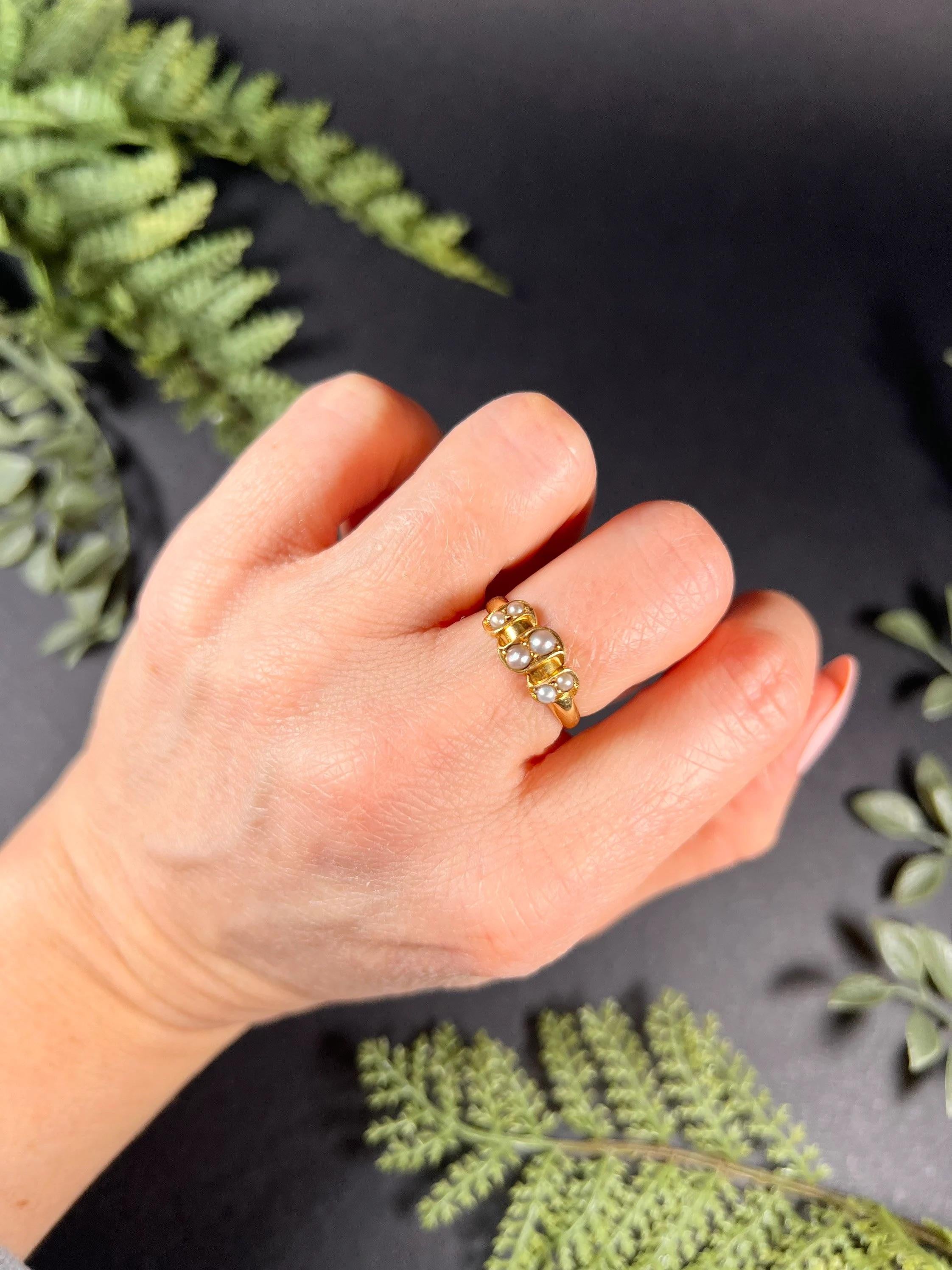 Antique 18ct Gold Edwardian Pearl Ring For Sale 3