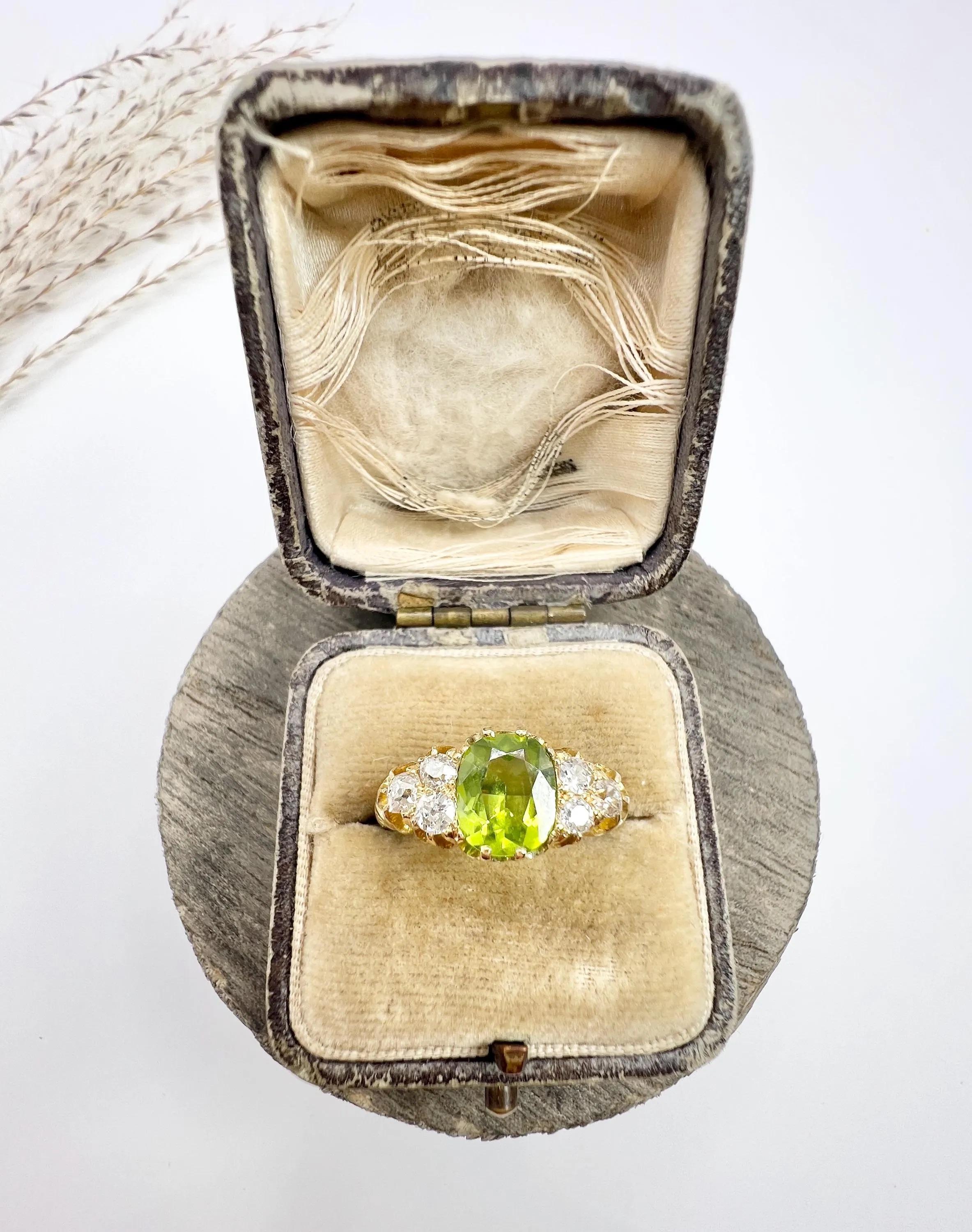 Antique 18ct Gold, Edwardian Peridot & Diamond Ring, Hallmarked London 1904 6