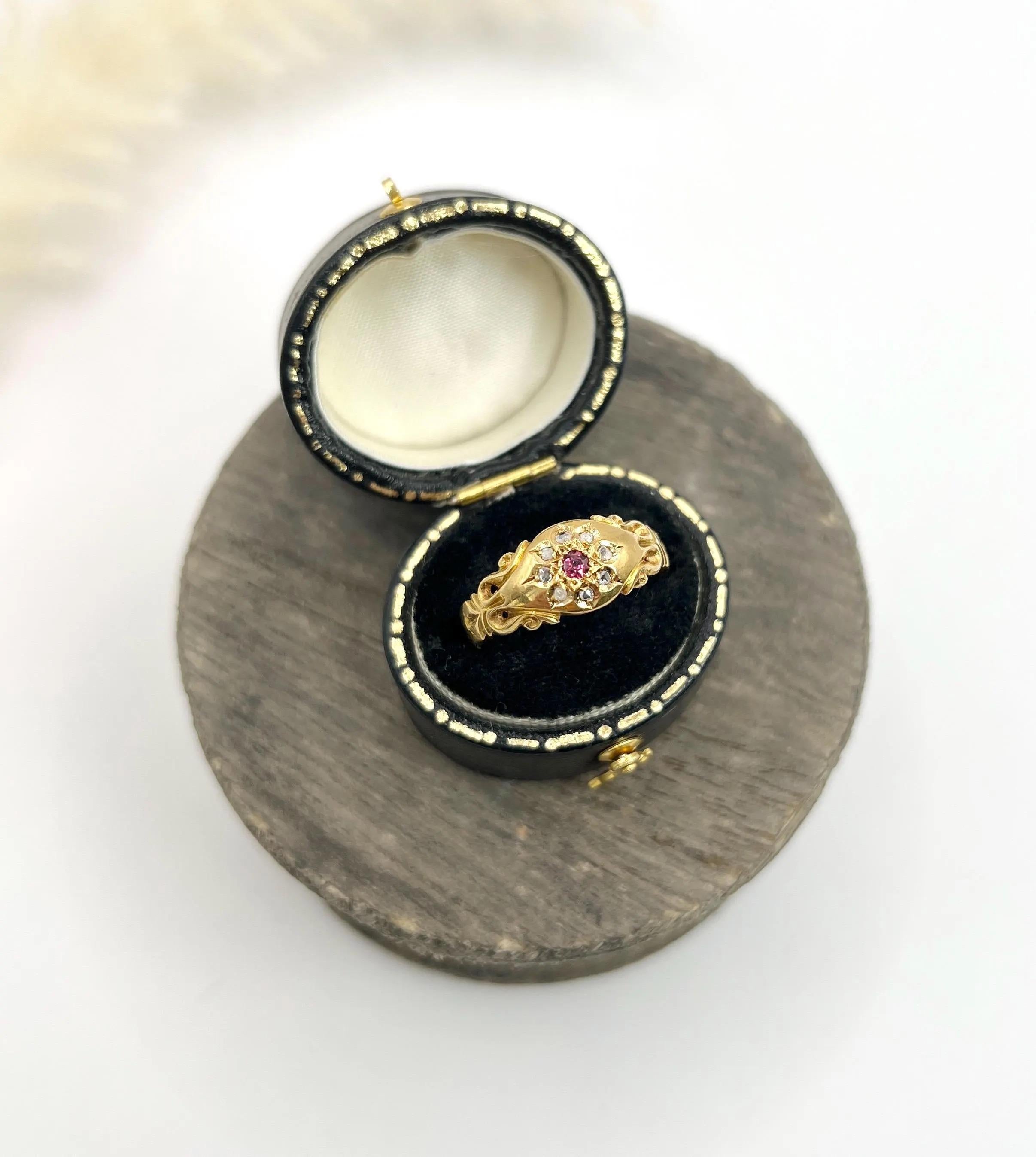 Antique 18ct Gold, Edwardian Ruby & Diamond Daisy Ring, Hallmarked Chester 1904 3