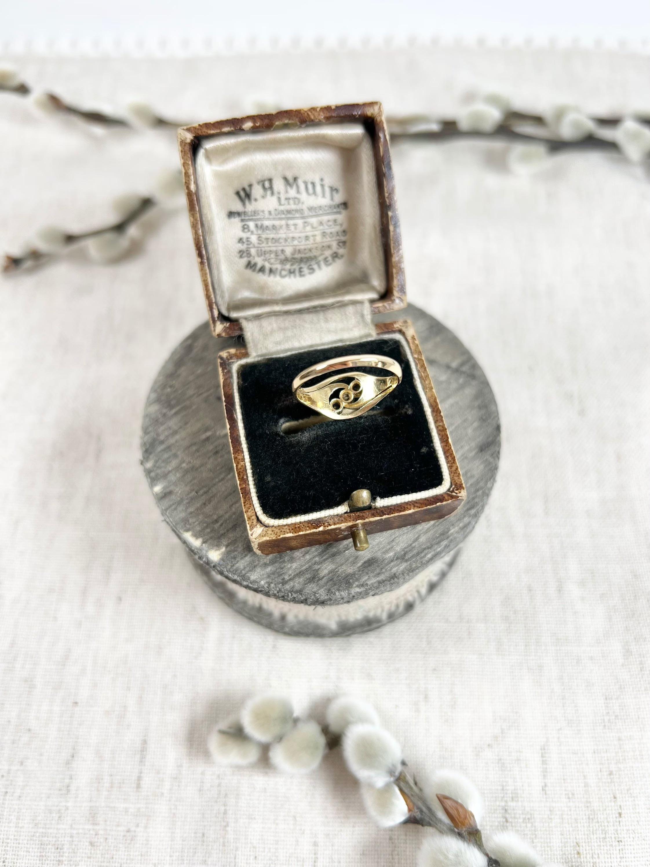 Antiker 18ct Gold Edwardian Saphir & Diamant Crossover Ring im Angebot 5