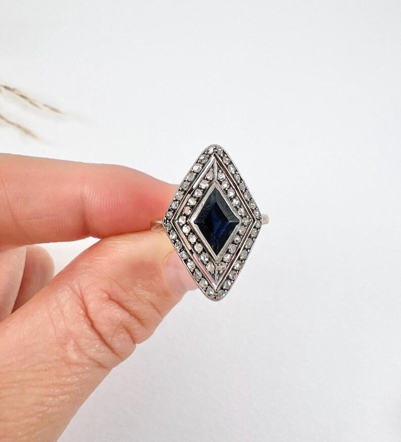 Antique 18ct Gold, Edwardian Sapphire & Diamond Marquise/Navette Ring For Sale 6