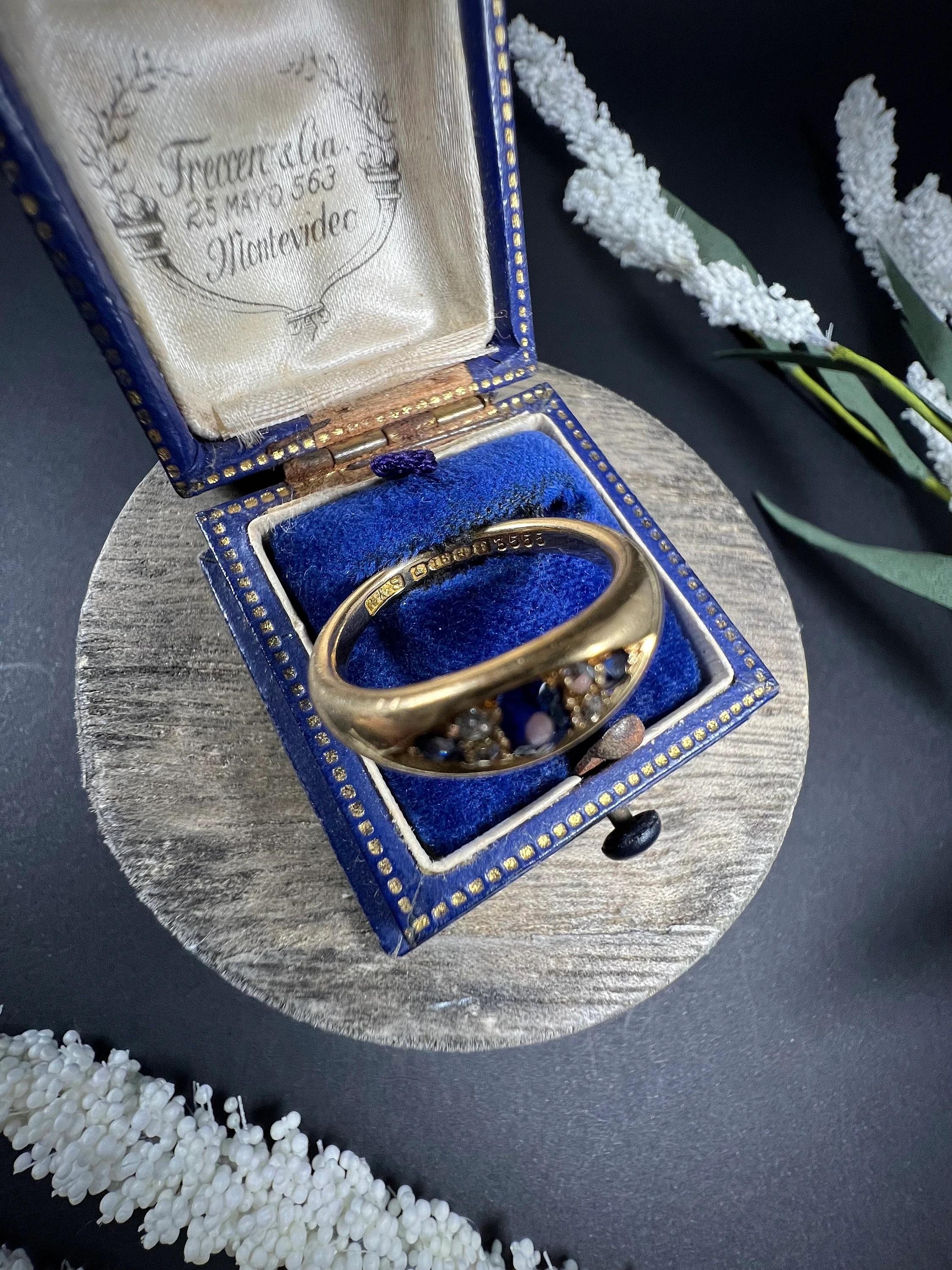 Antique 18ct Gold Edwardian Sapphire & Diamond Seven Stone Ring For Sale 2
