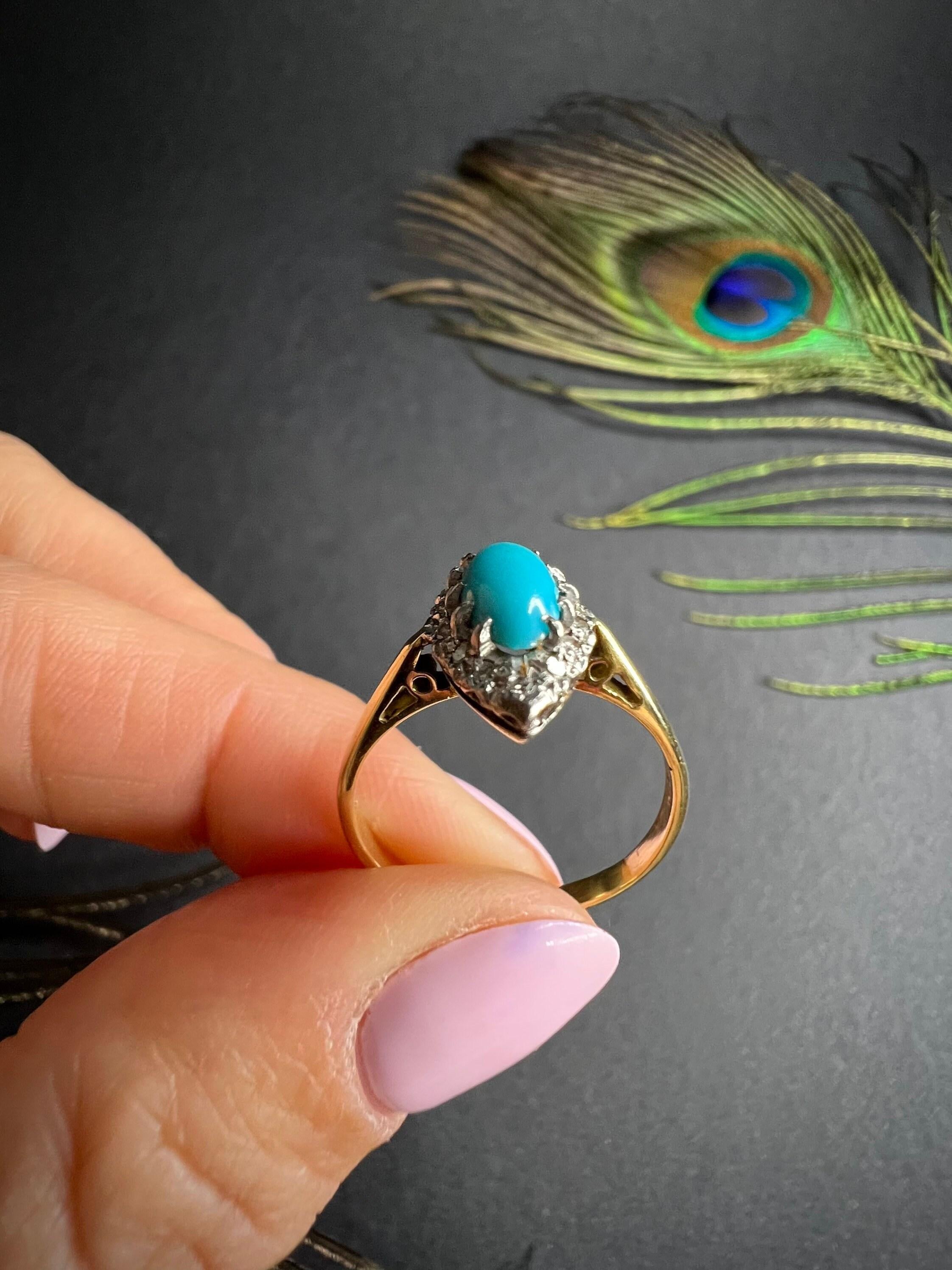 Antique 18ct Gold Edwardian Turquoise & Diamond Marquise / Navette Ring In Good Condition For Sale In Brighton, GB