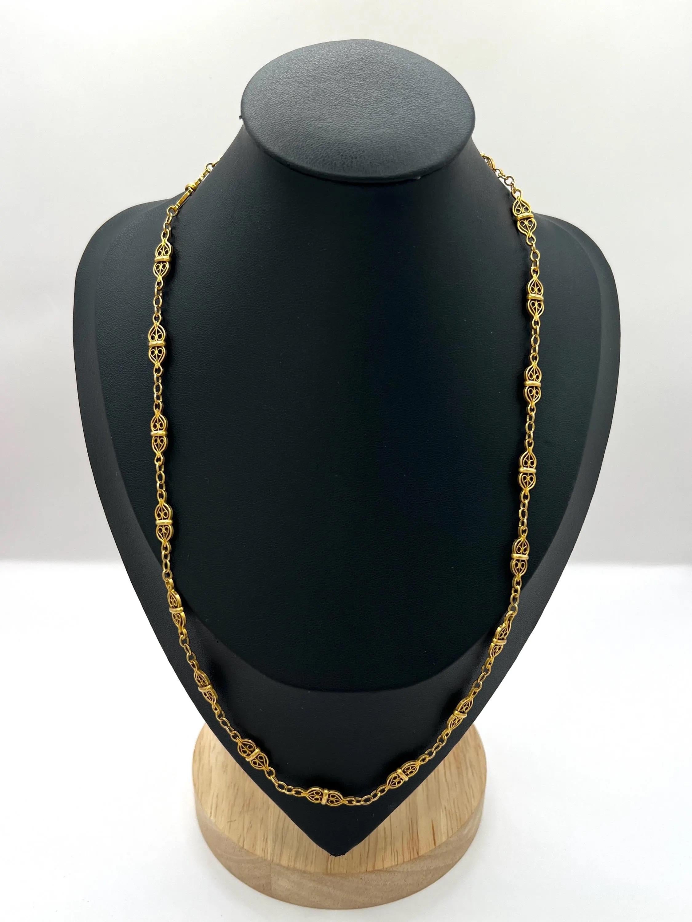Antique French 1920, oro 18 ct, collana con catena a maglie filigranate da 20 1/4 di pollice in vendita 2