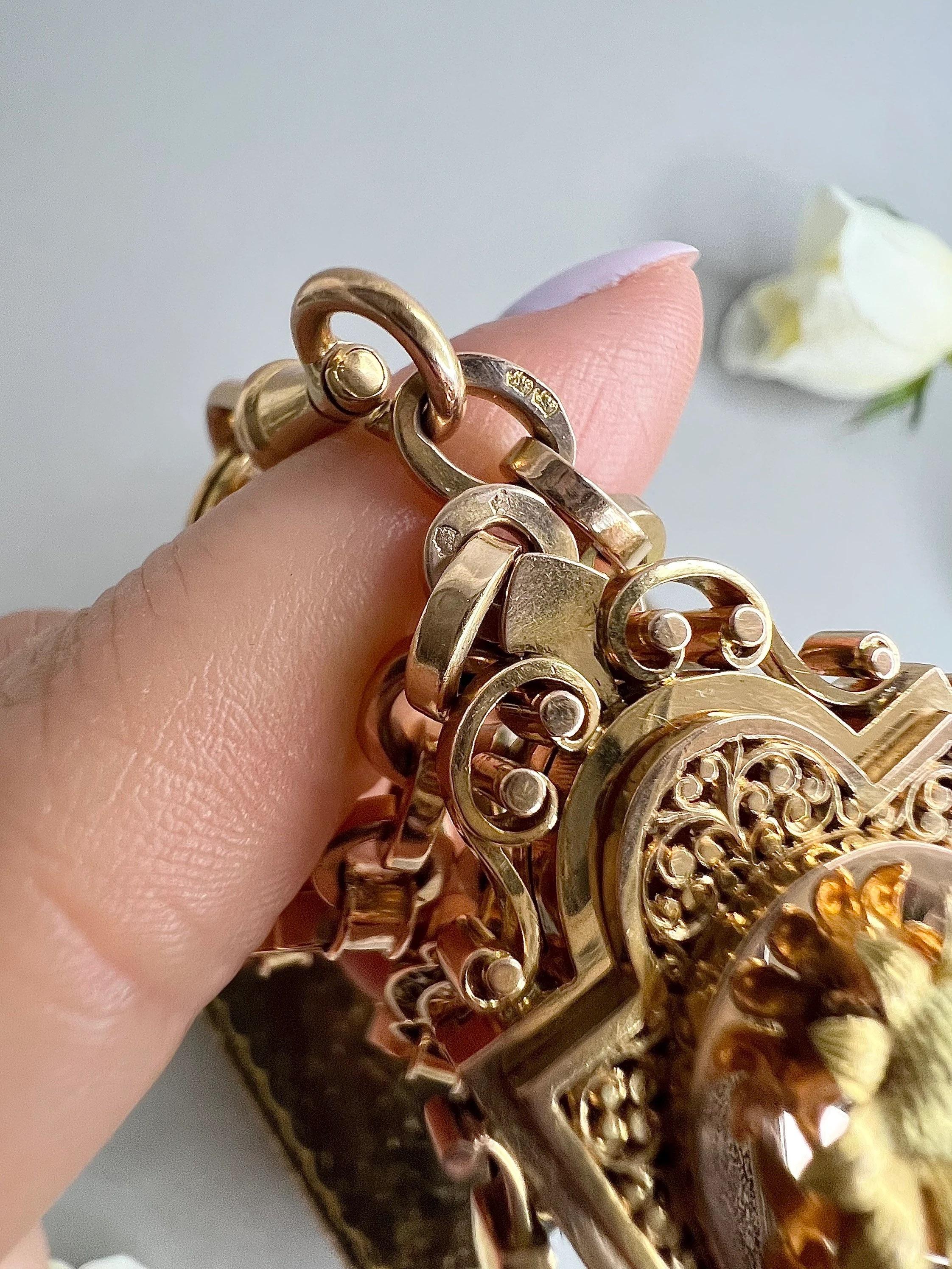 Antique 18ct Gold French Belle Époque, Book Chain Locket Necklace 3