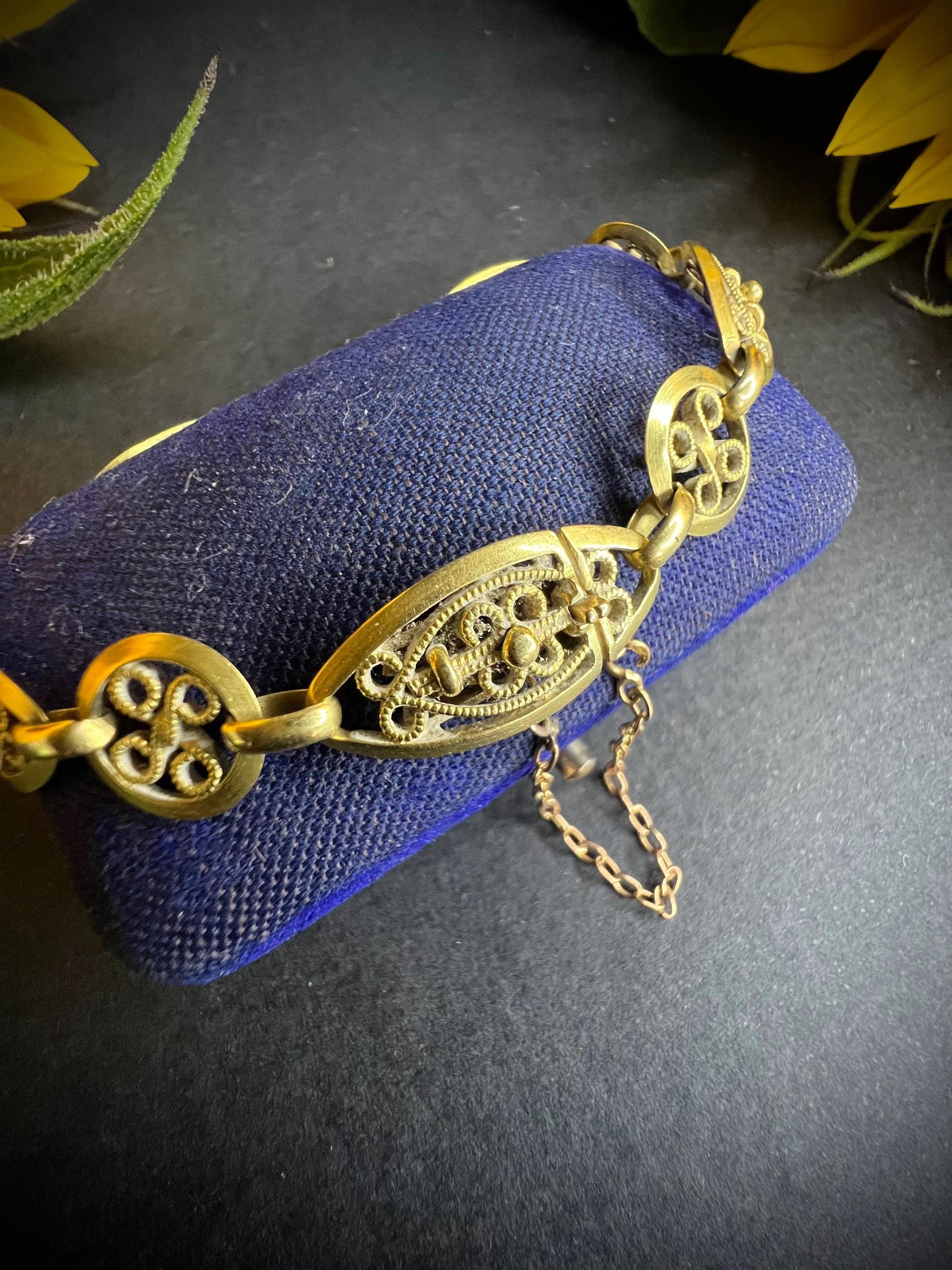 Antique 18ct Gold French Filigree Link Bracelet For Sale 5