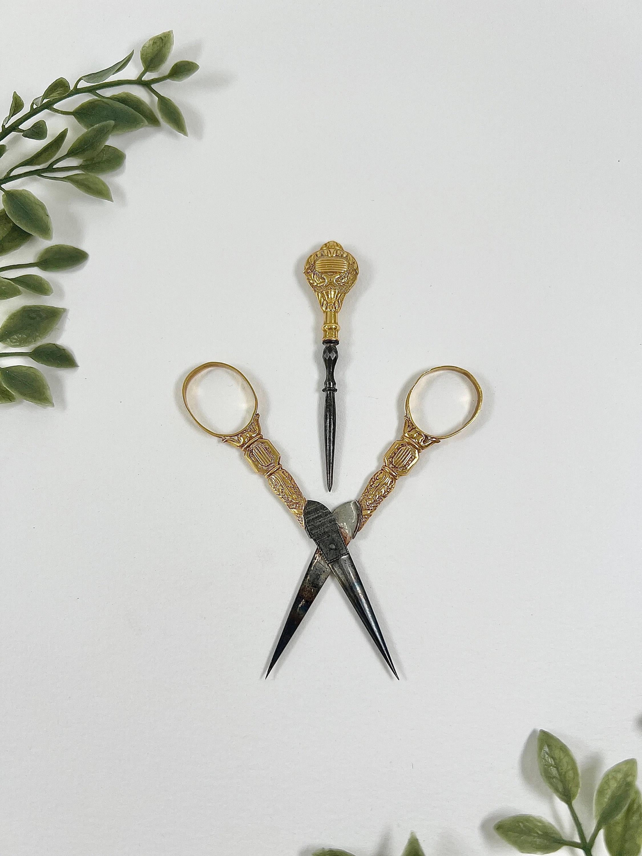 Antique 18ct Gold French Stamped Etui Sewing Set Tijeras & Stiletto en venta 3