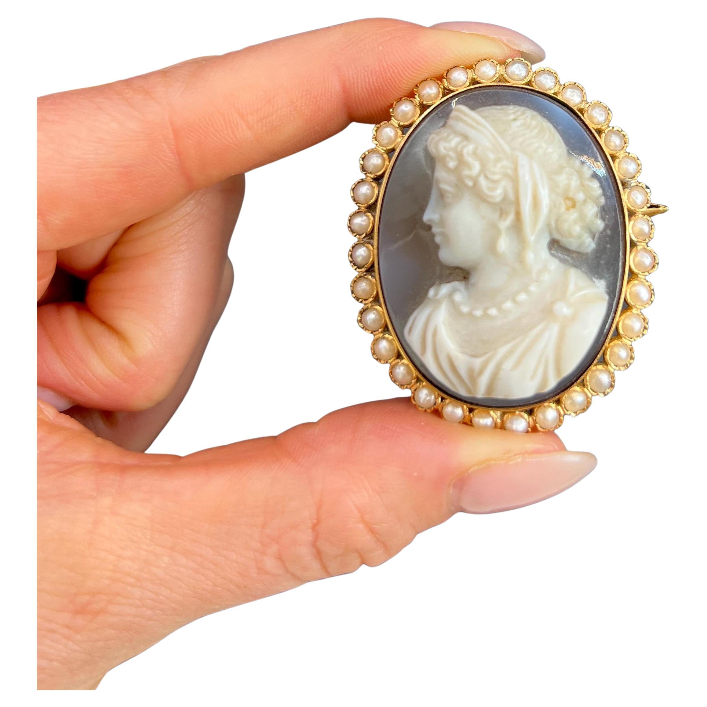 Antique 18ct Gold French, Victorian Hardstone Lady Cameo Portrait Brooch