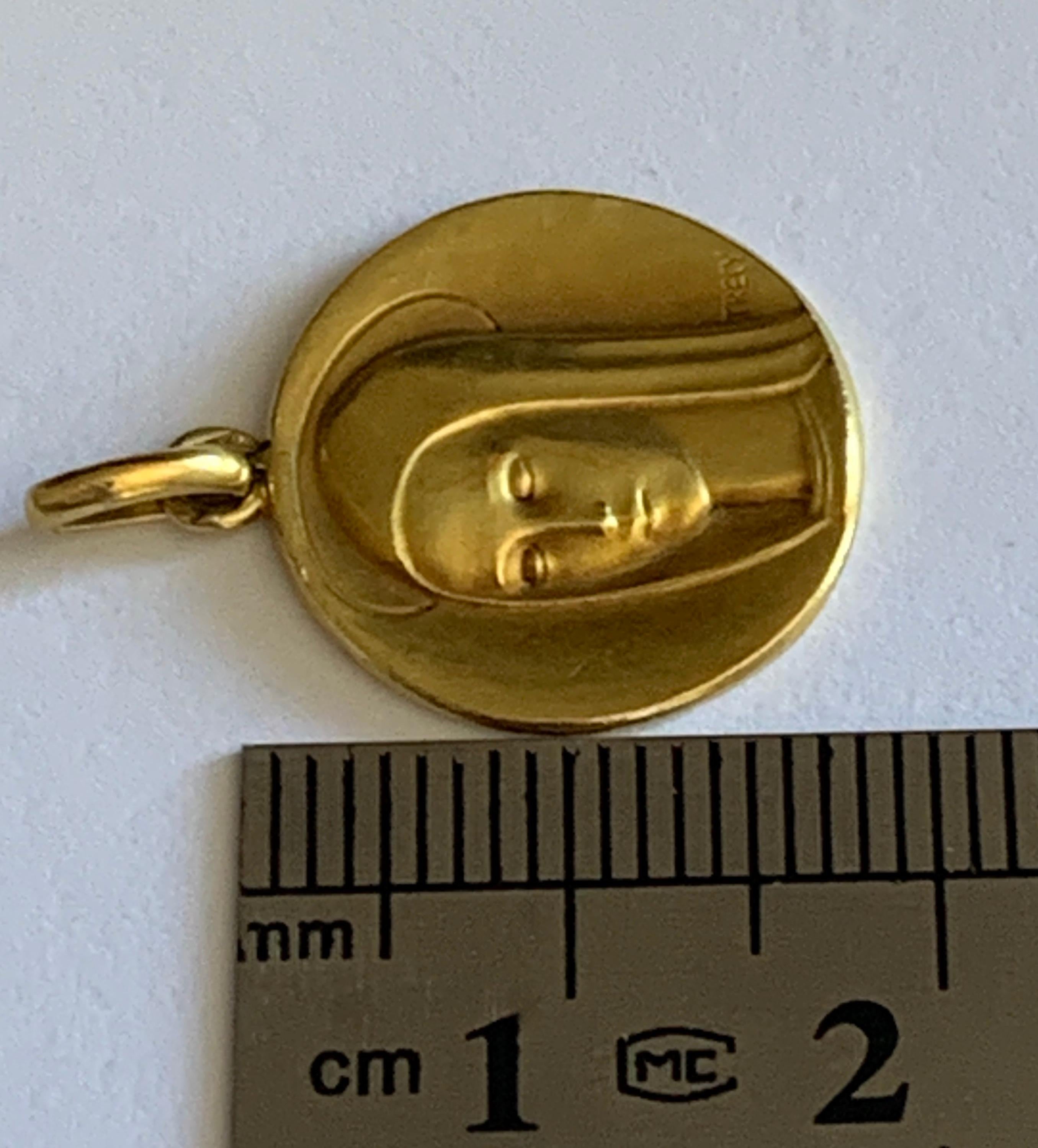 Antique Vierge Française en or 18ct datée 1838-11910 signée TRECY en vente 11