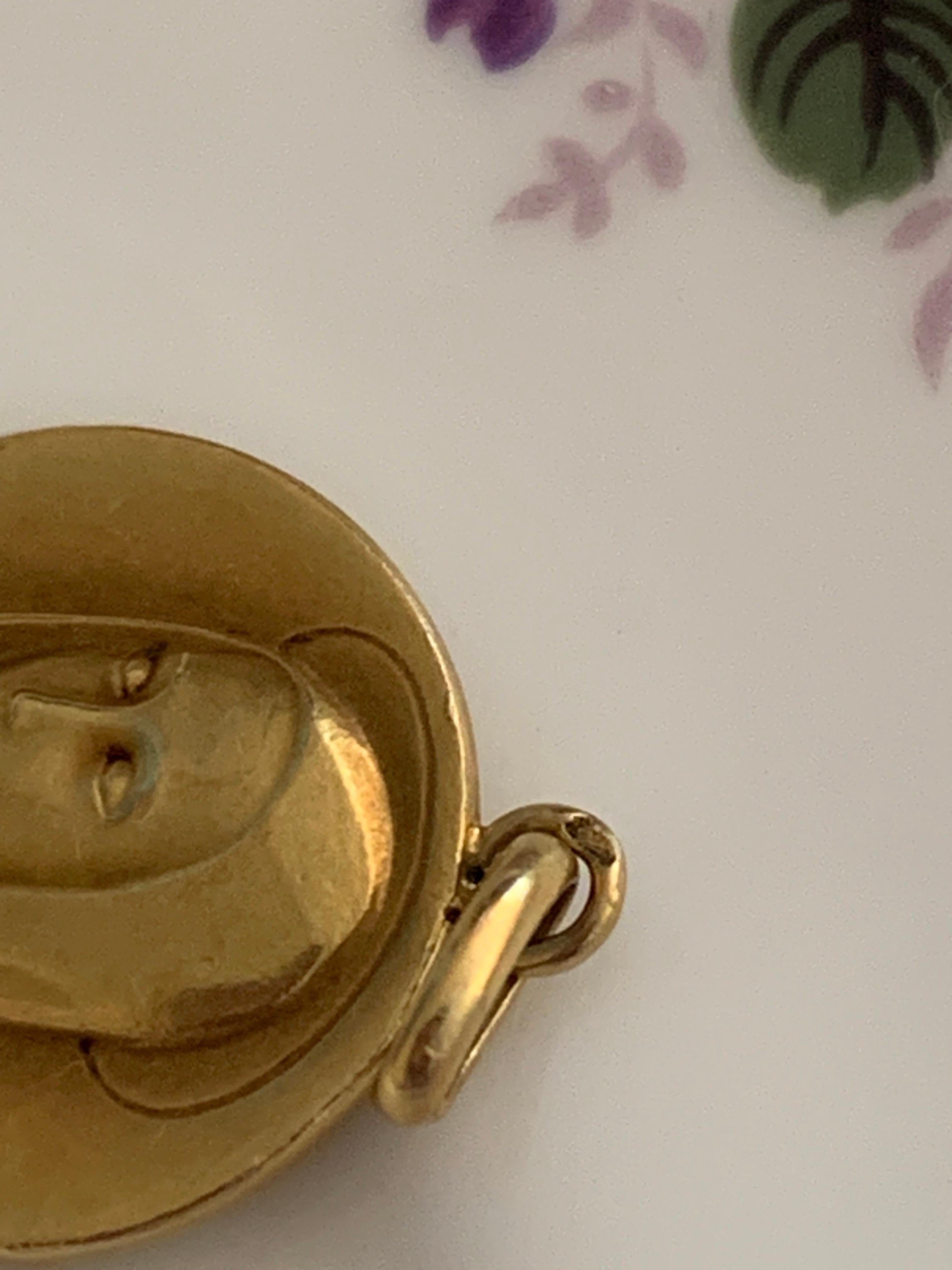 Antique Vierge Française en or 18ct datée 1838-11910 signée TRECY en vente 3