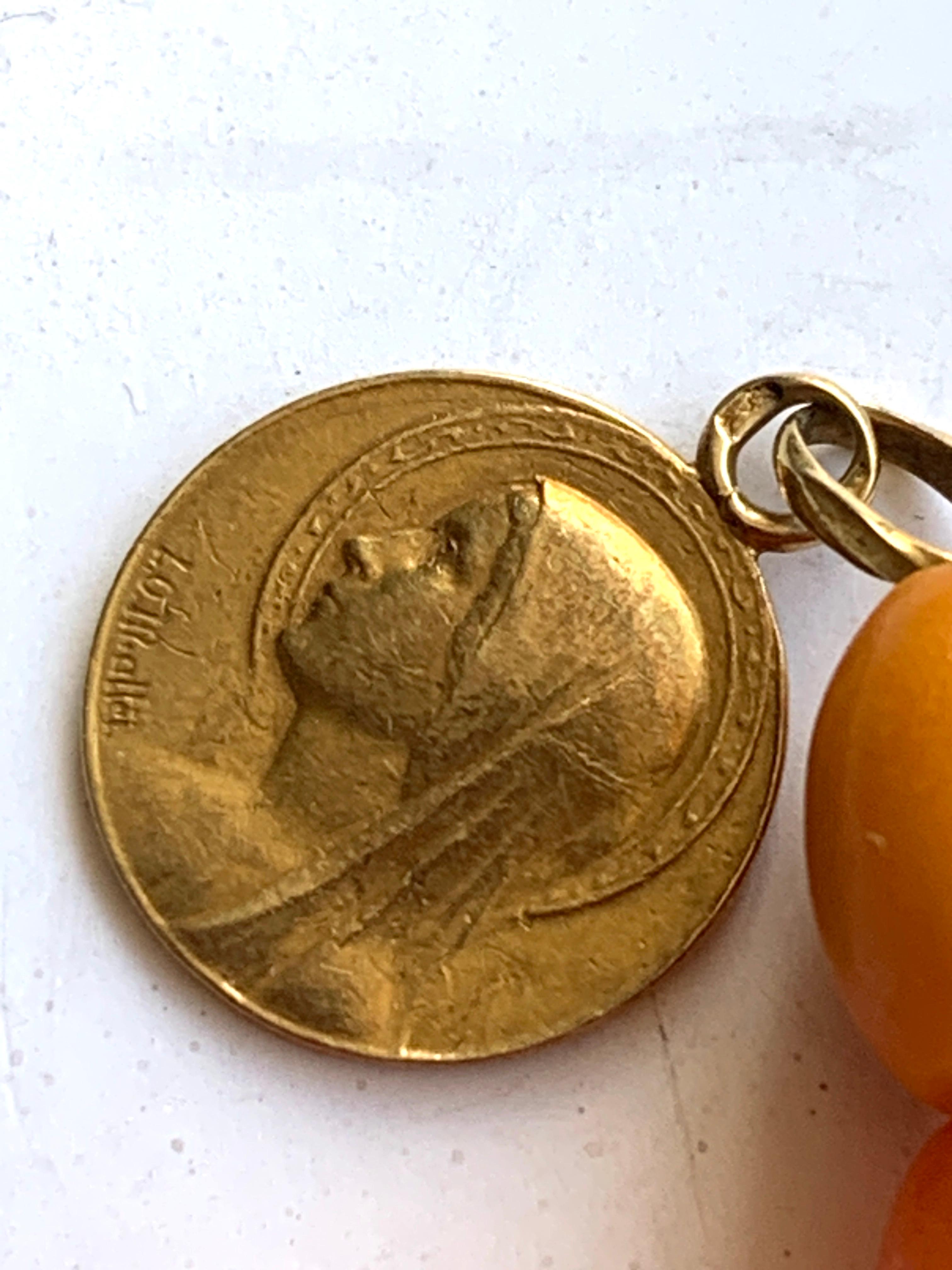 Antiguo Colgante Virgen María francesa de oro de 18 ct firmado Art Nouveau en venta
