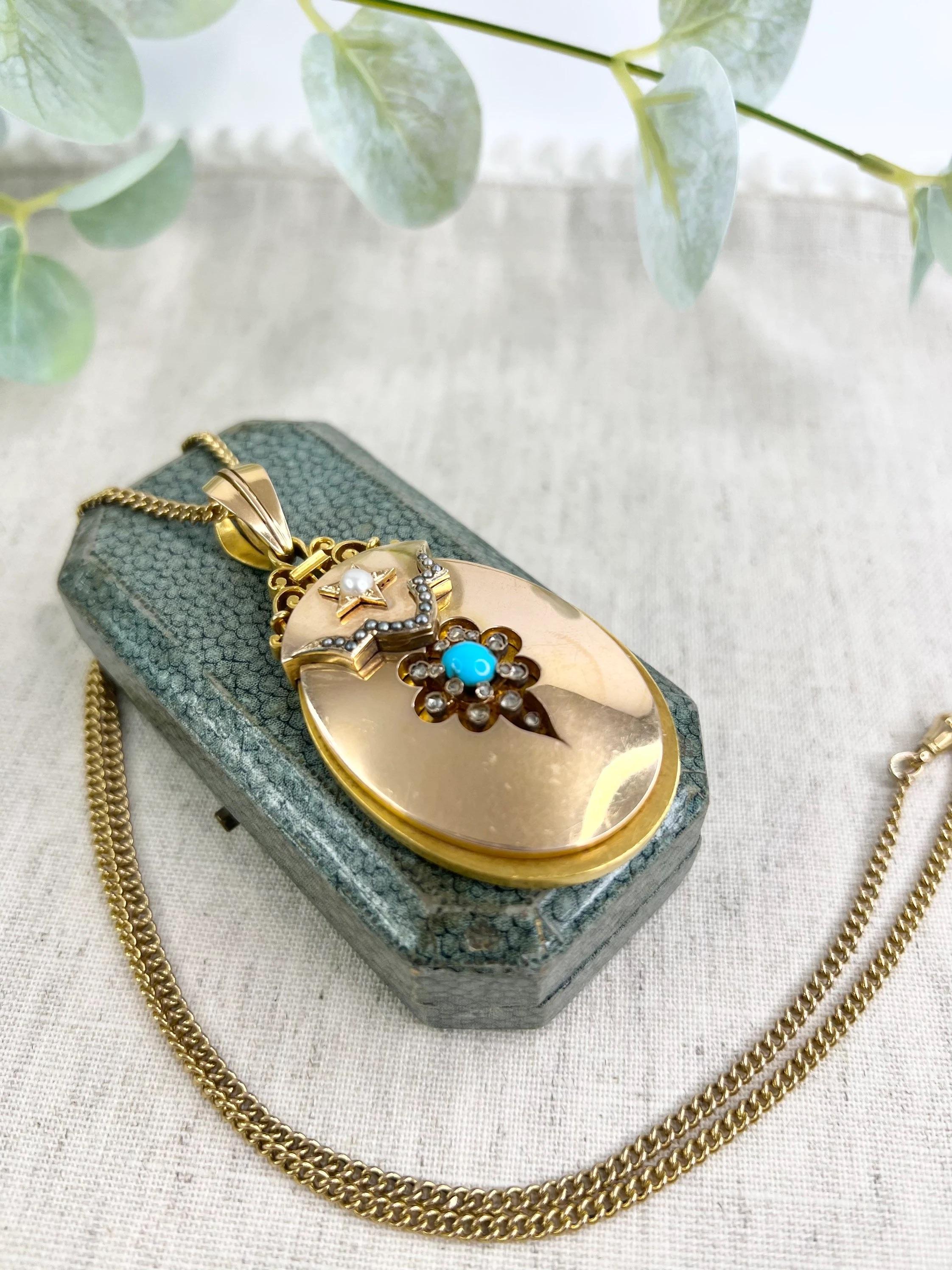 Antique 18ct Gold Large Victorian, Turquoise, Pearl & Diamond Locket In Good Condition For Sale In Brighton, GB