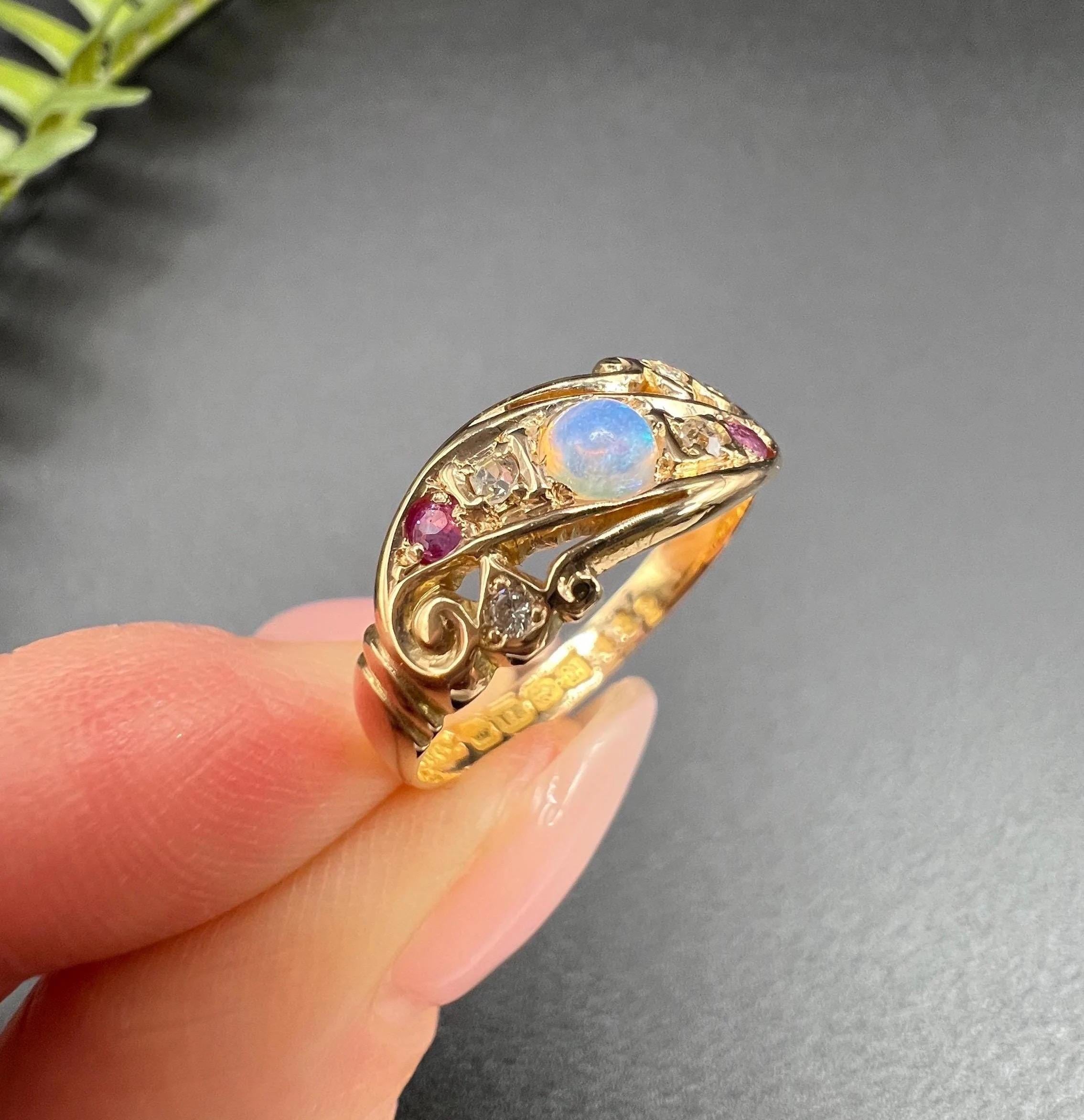 Antiker Ring aus 18 Karat Gold, Opal, Rubin und Diamanten, gestempelt Birmingham 1912 im Angebot 6