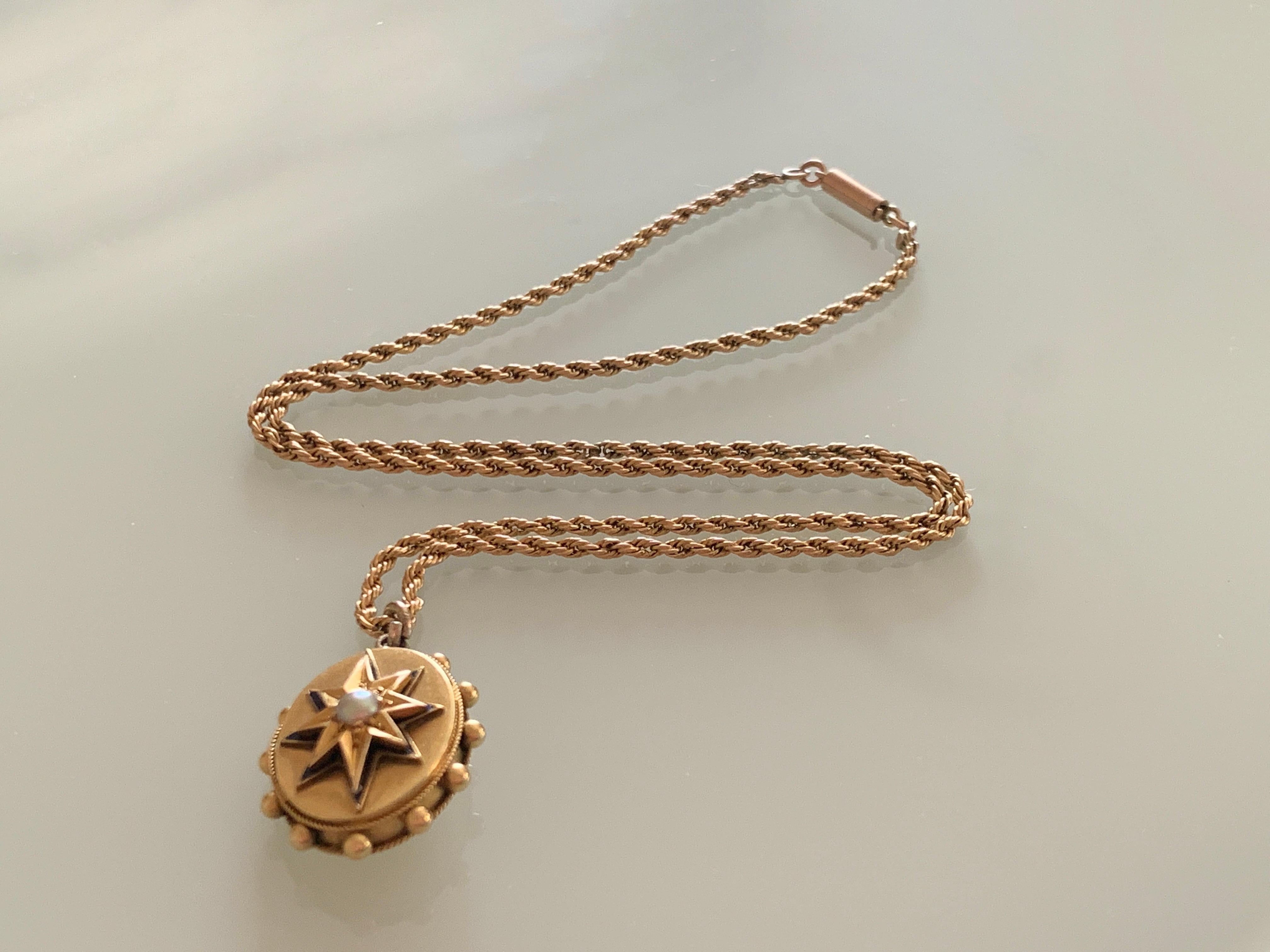 Antiker 18ct Gold Anhänger & 9ct Gold Seilkette im Zustand „Gut“ in London, GB