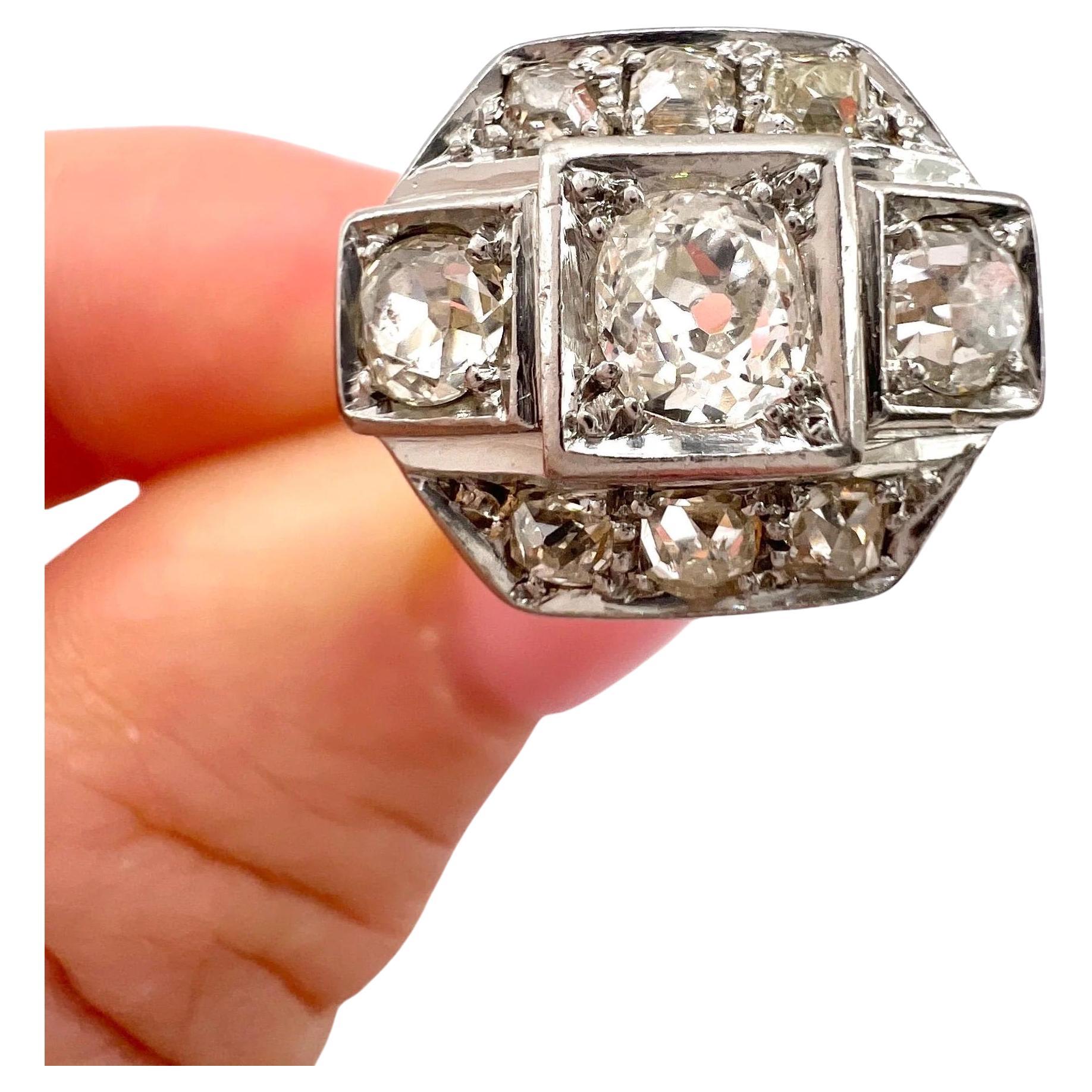 What is the difference between goldsmithing and silversmithing?