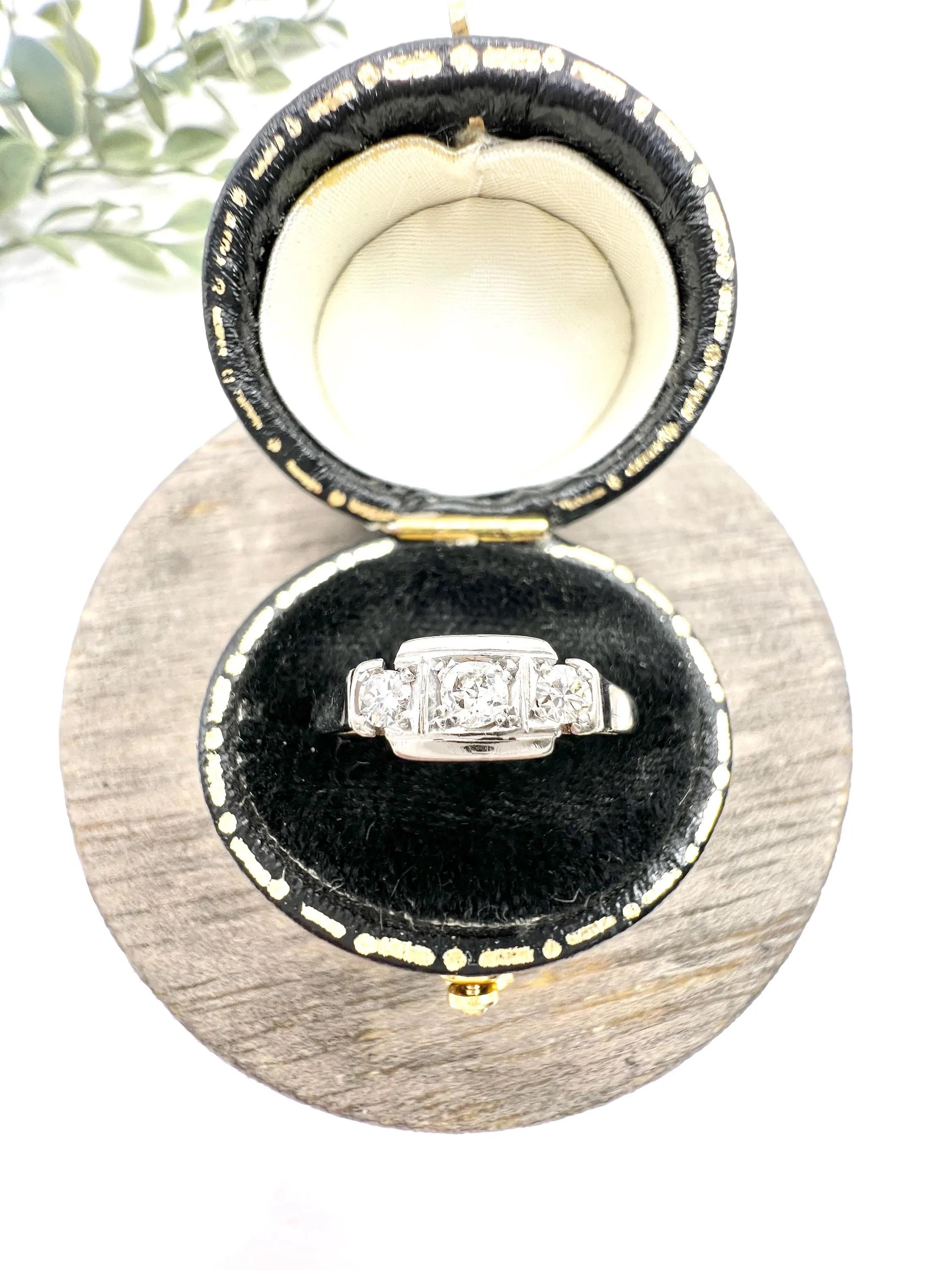 da uomo o donna Antico anello a tre pietre in oro 18ct e platino, stile Art Deco anni '20 in vendita