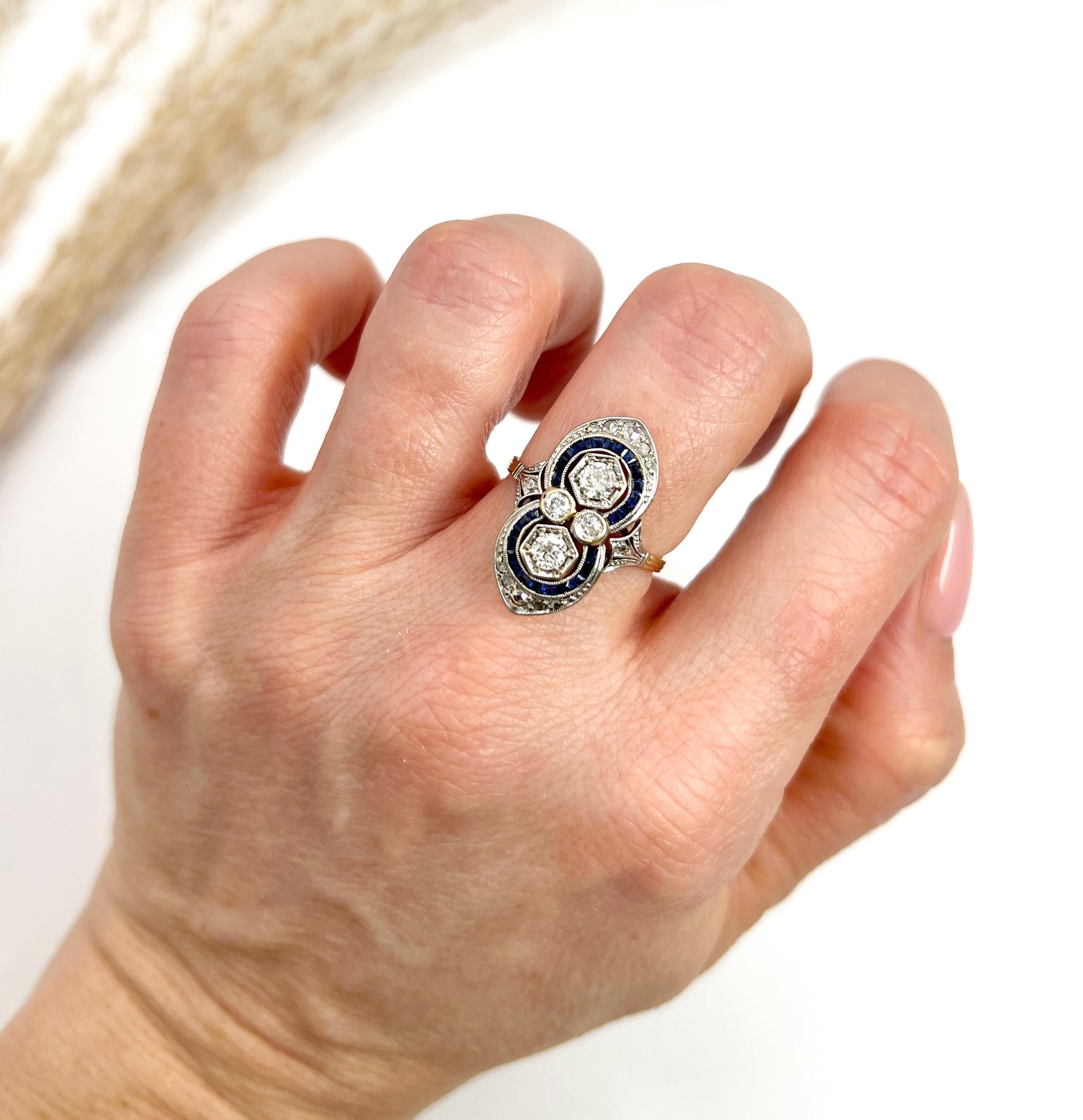 Women's or Men's Antique 18ct Gold & Platinum, 1920s Authentic Art Deco Sapphire and Diamond Ring For Sale