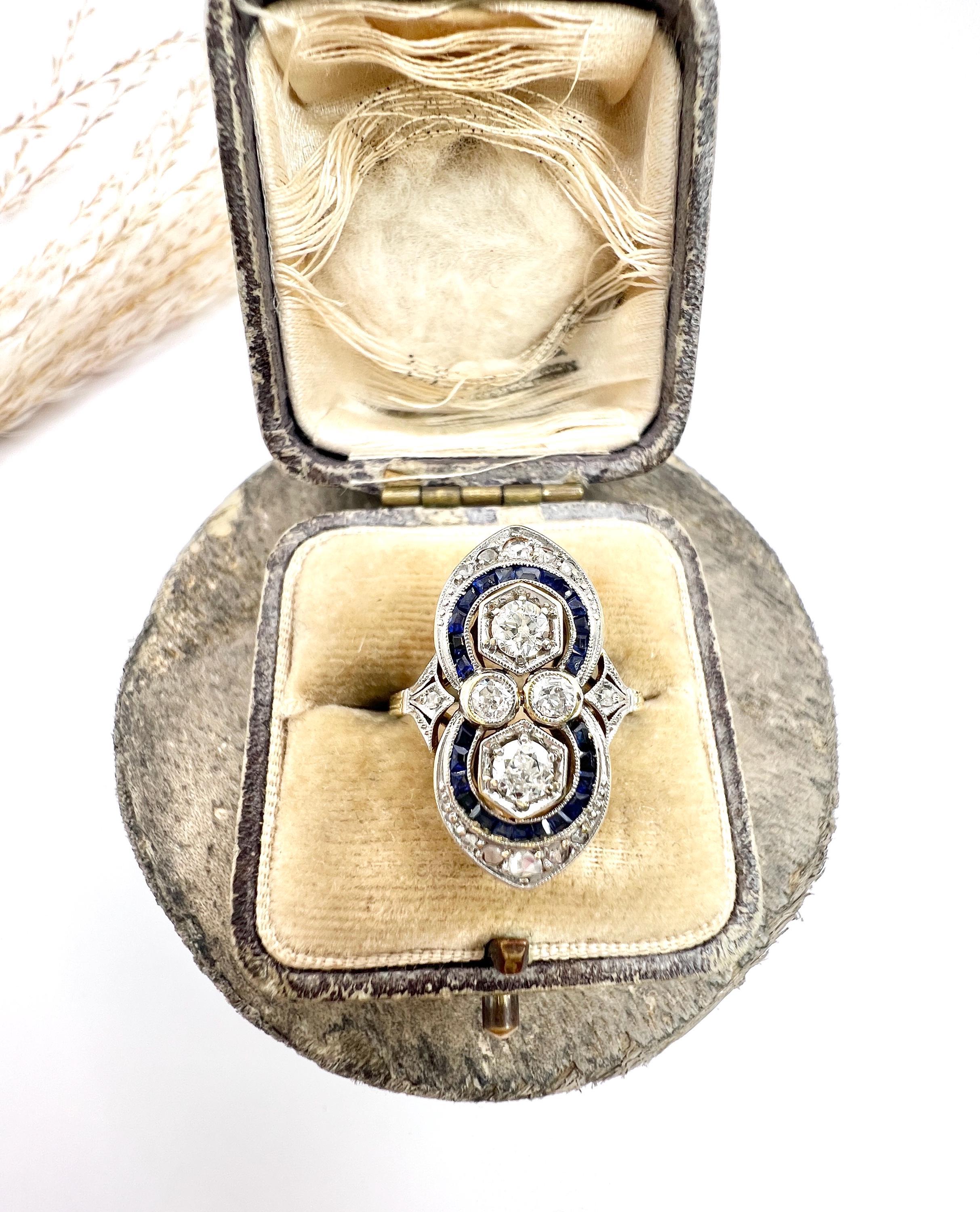 Antique 18ct Gold & Platinum, 1920s Authentic Art Deco Sapphire and Diamond Ring For Sale 2
