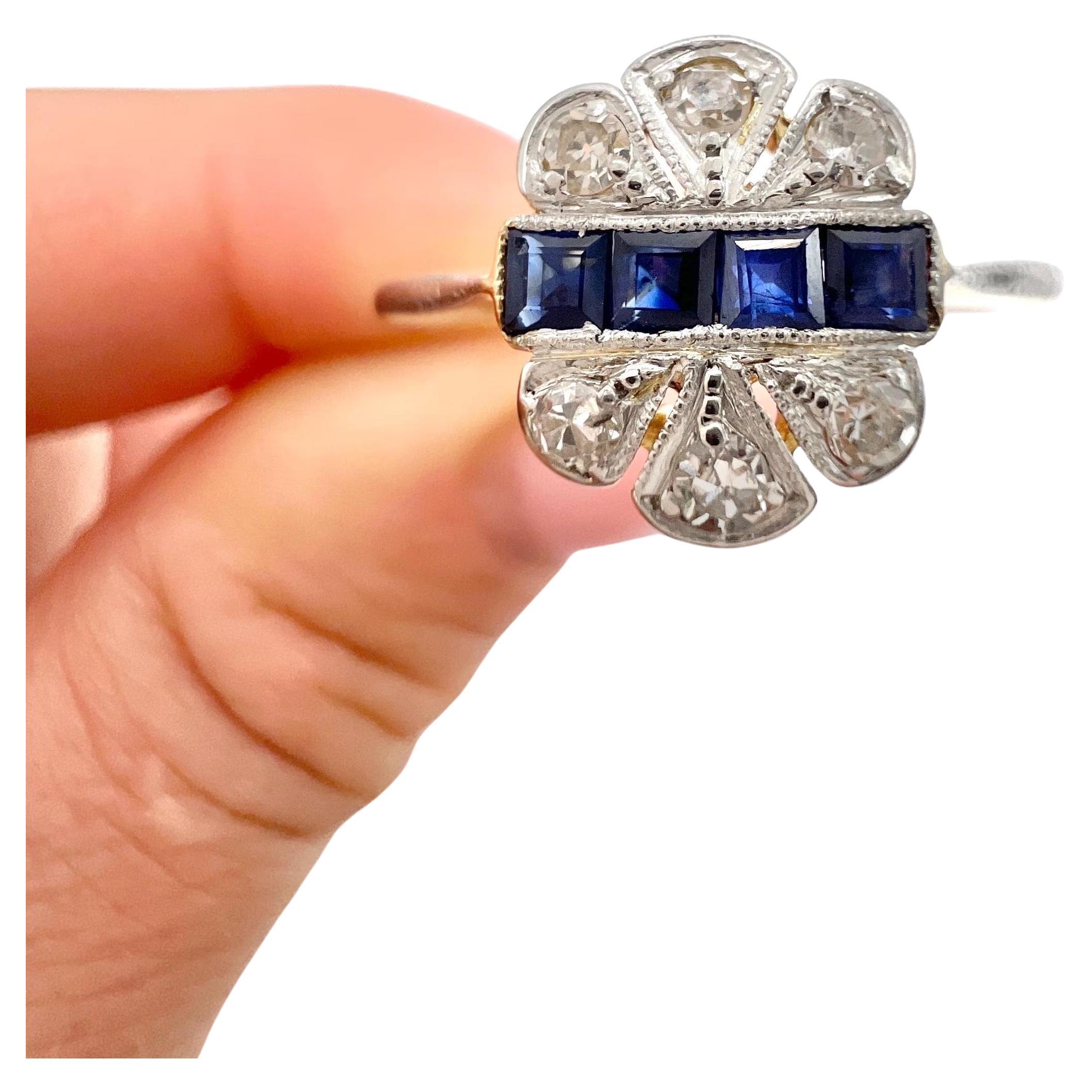 Antico anello in oro 18ct e platino, originale Art Deco degli anni '20 con zaffiro e diamante in vendita