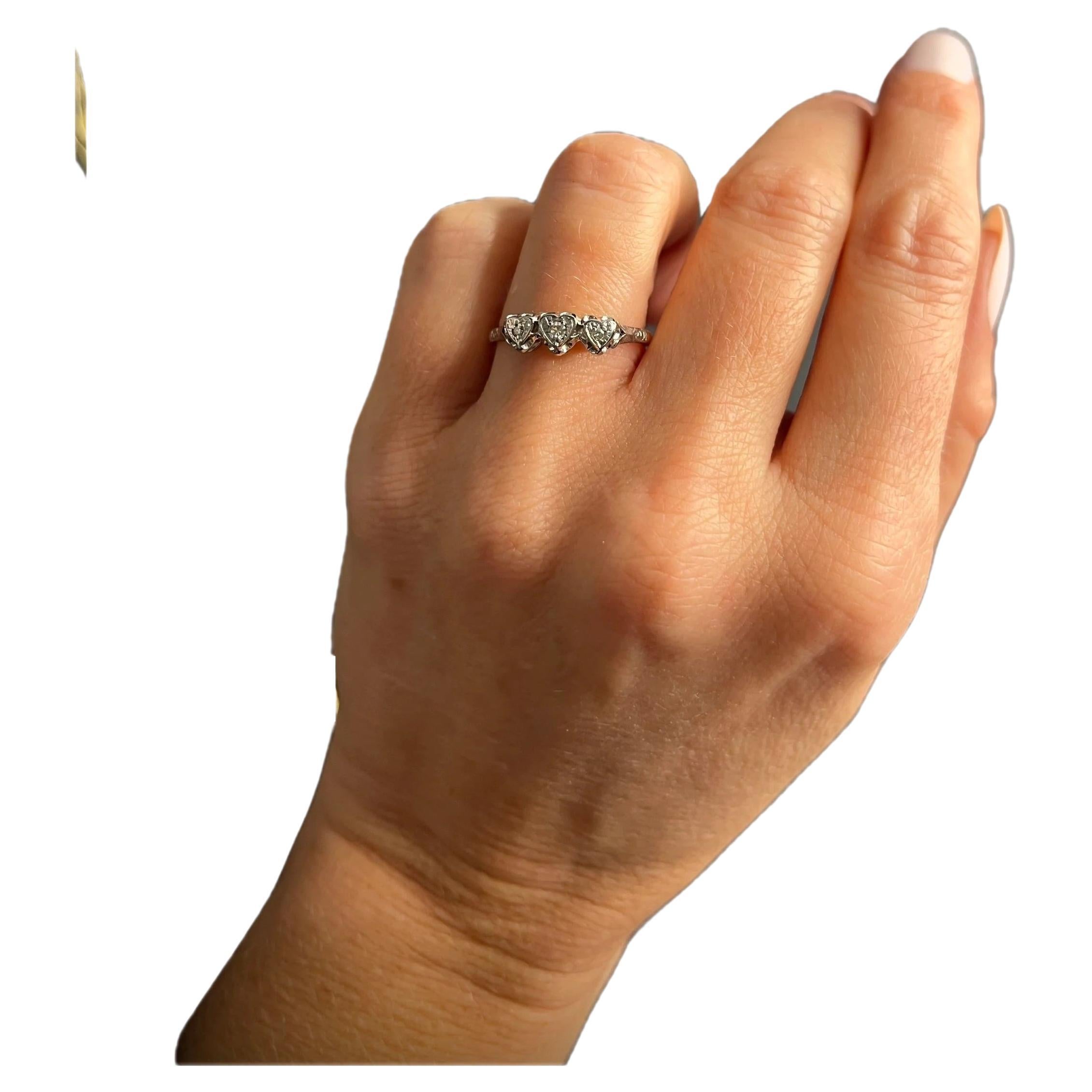 Antique 18ct Gold & Platinum 3 Stone Diamond Heart Illusion Engagement Ring For Sale