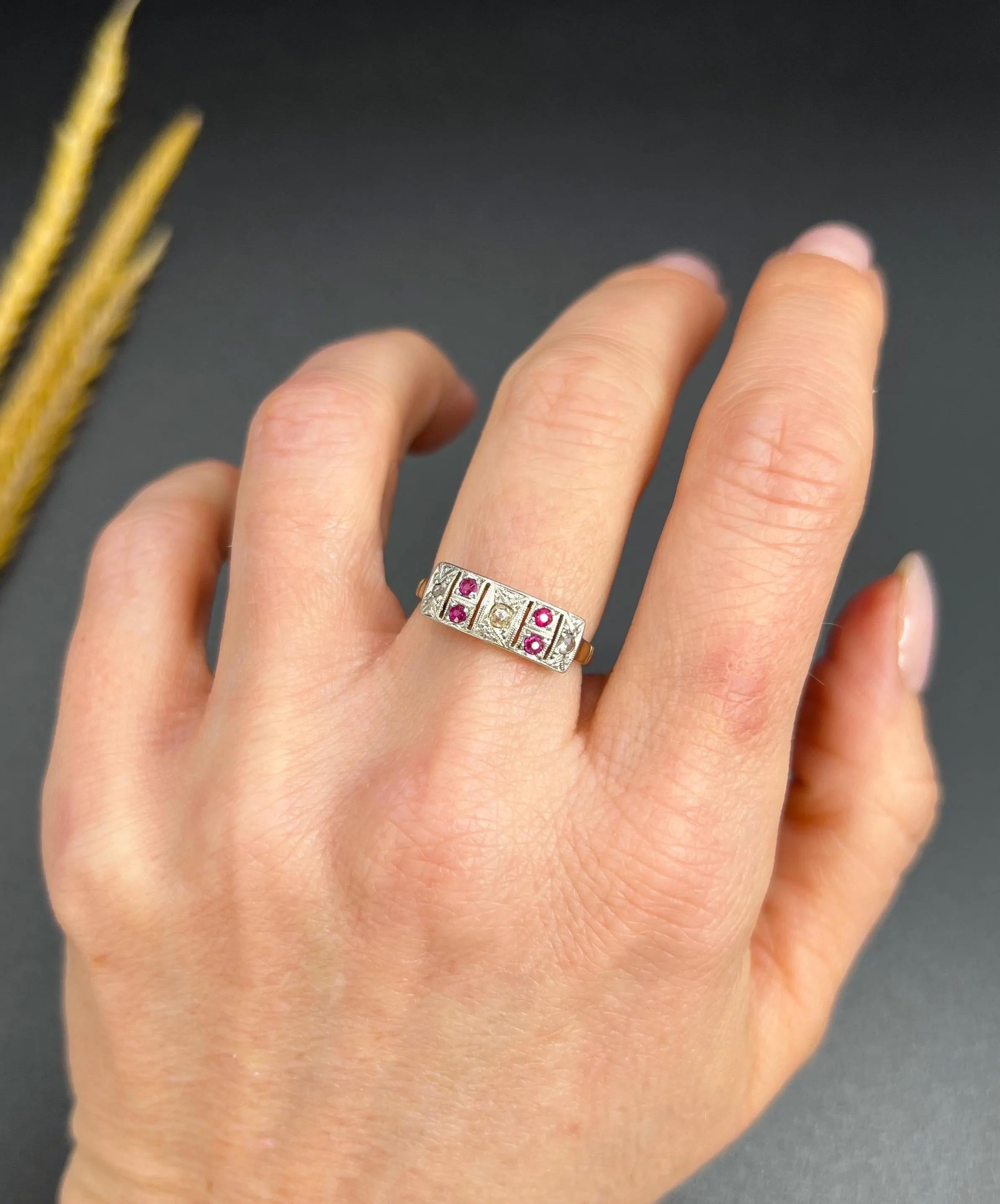 Antique 18ct Gold & Platinum, Art Deco Ruby and Diamond Plaque Ring For Sale 3