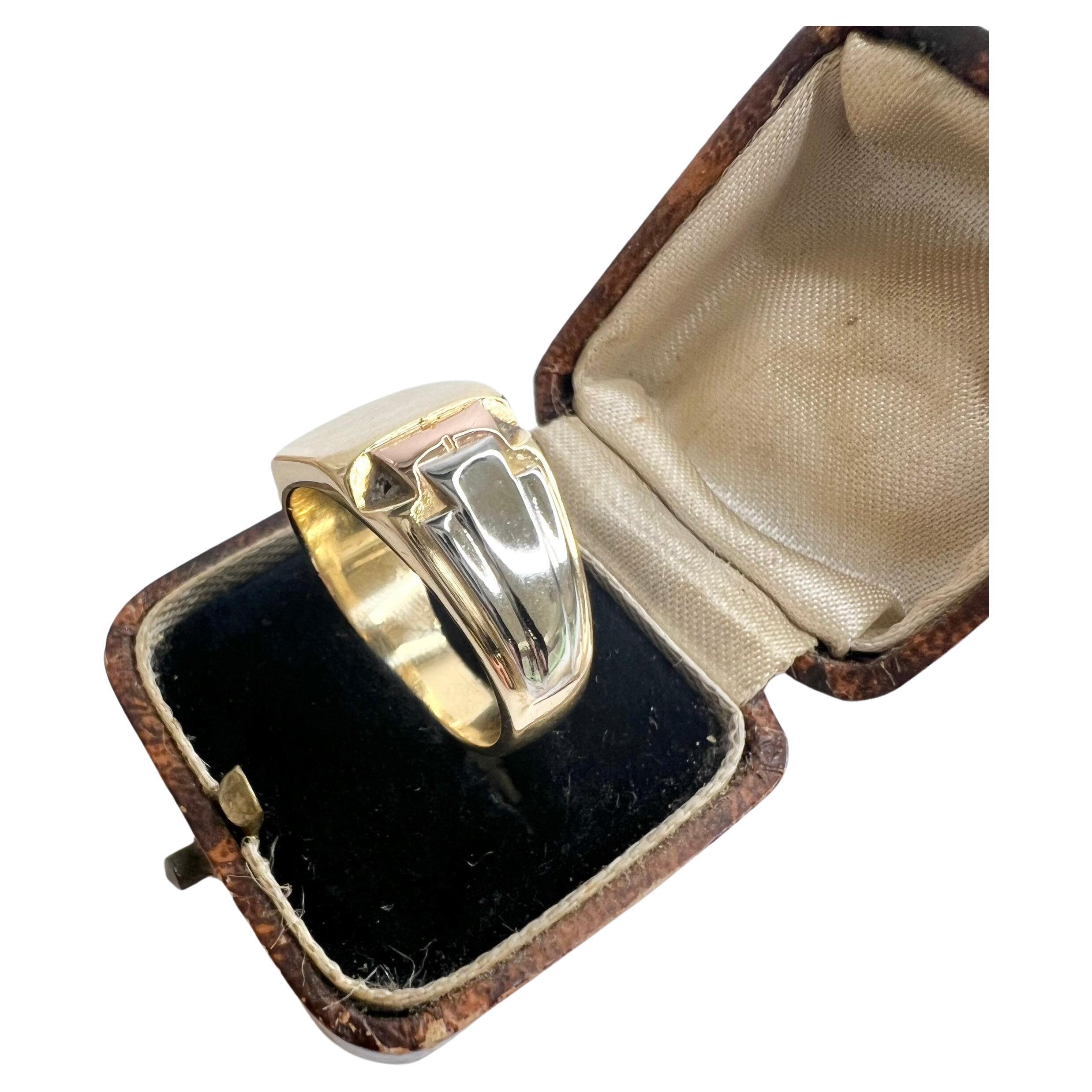 Antique 18ct Gold & Platinum Art Deco Signet Ring For Sale