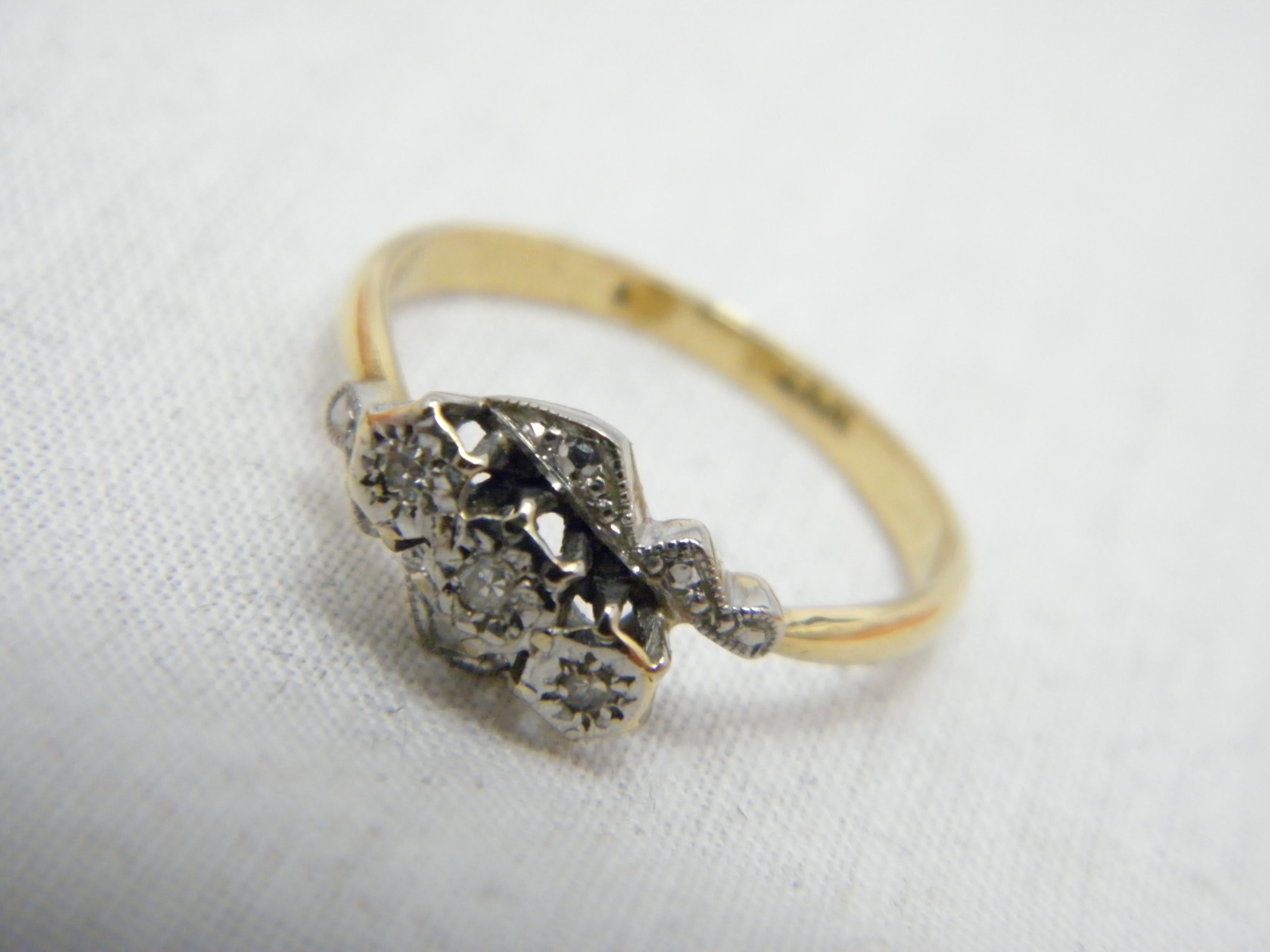 Victorian Antique 18ct Gold Platinum Diamond Trilogy Bypass Engagement Ring For Sale