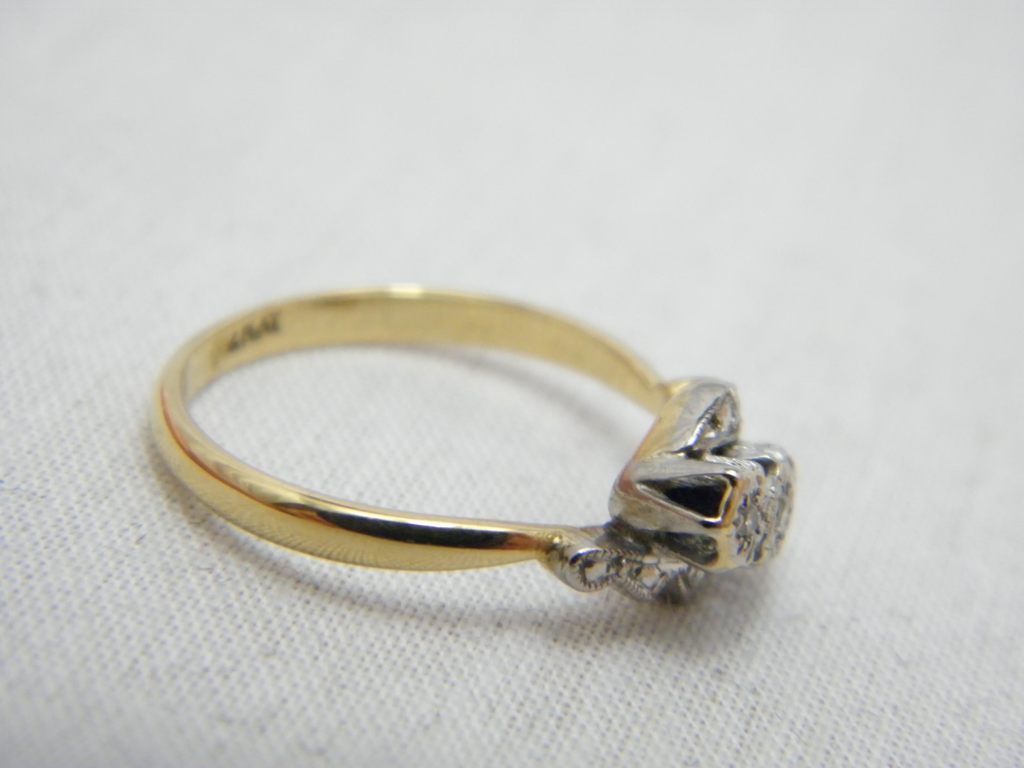 Women's Antique 18ct Gold Platinum Diamond Trilogy Bypass Engagement Ring For Sale