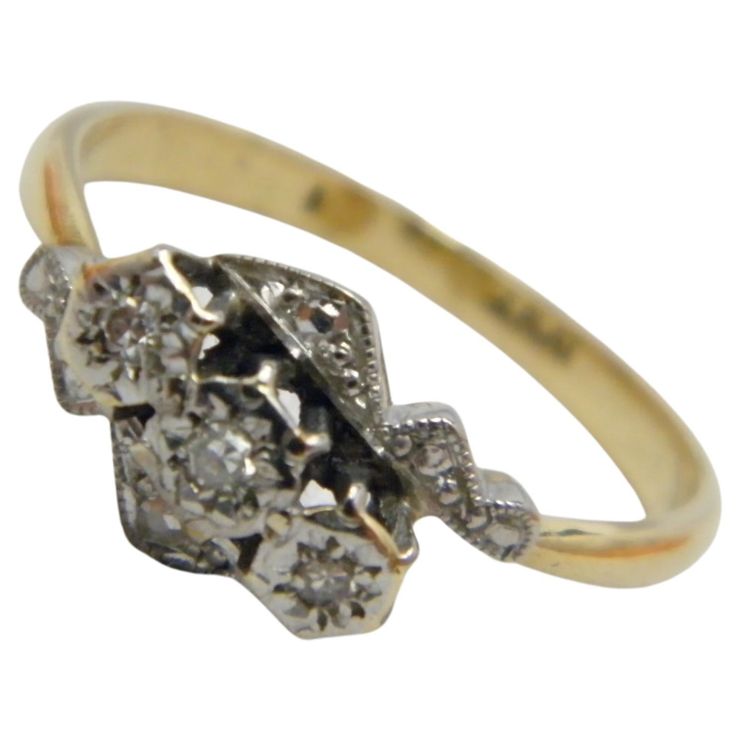 Antique 18ct Gold Platinum Diamond Trilogy Bypass Engagement Ring For Sale