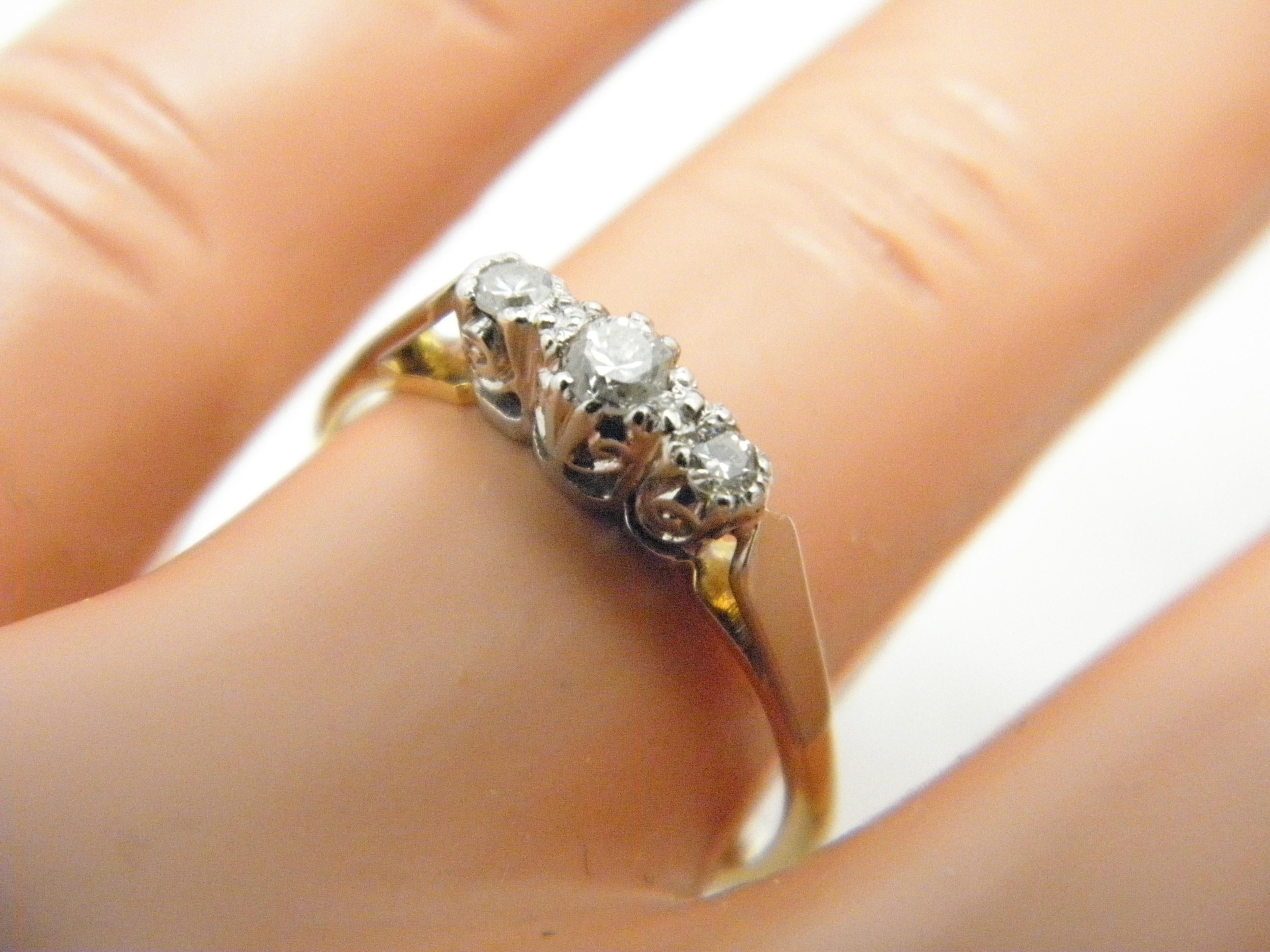 Antique 18ct Gold Platinum Diamond Trilogy Engagement Ring Size L 6 750 950 For Sale 1