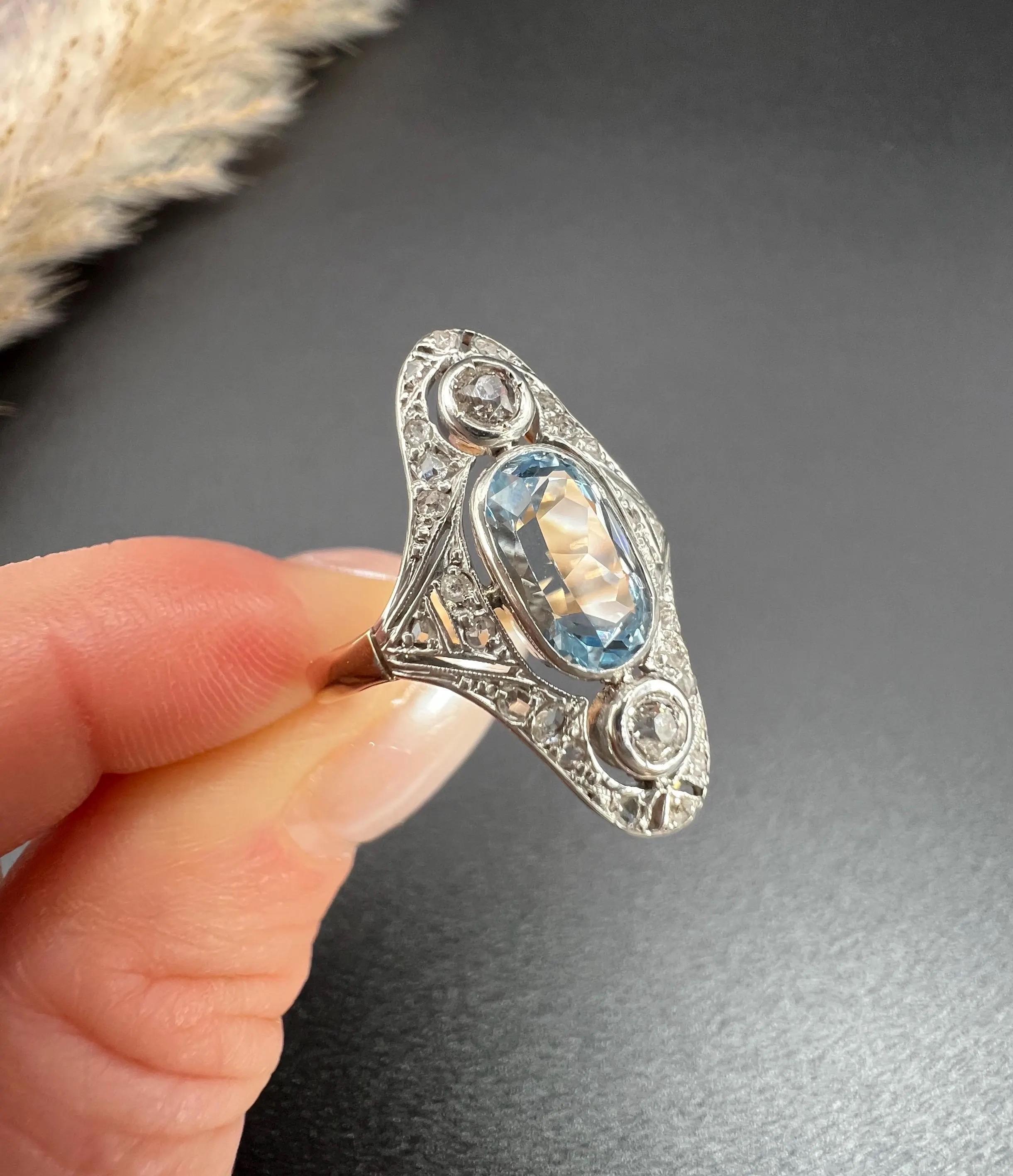 Women's or Men's Antique 18ct Gold & Platinum, Edwardian Aquamarine and Diamond Three Stone Ring For Sale