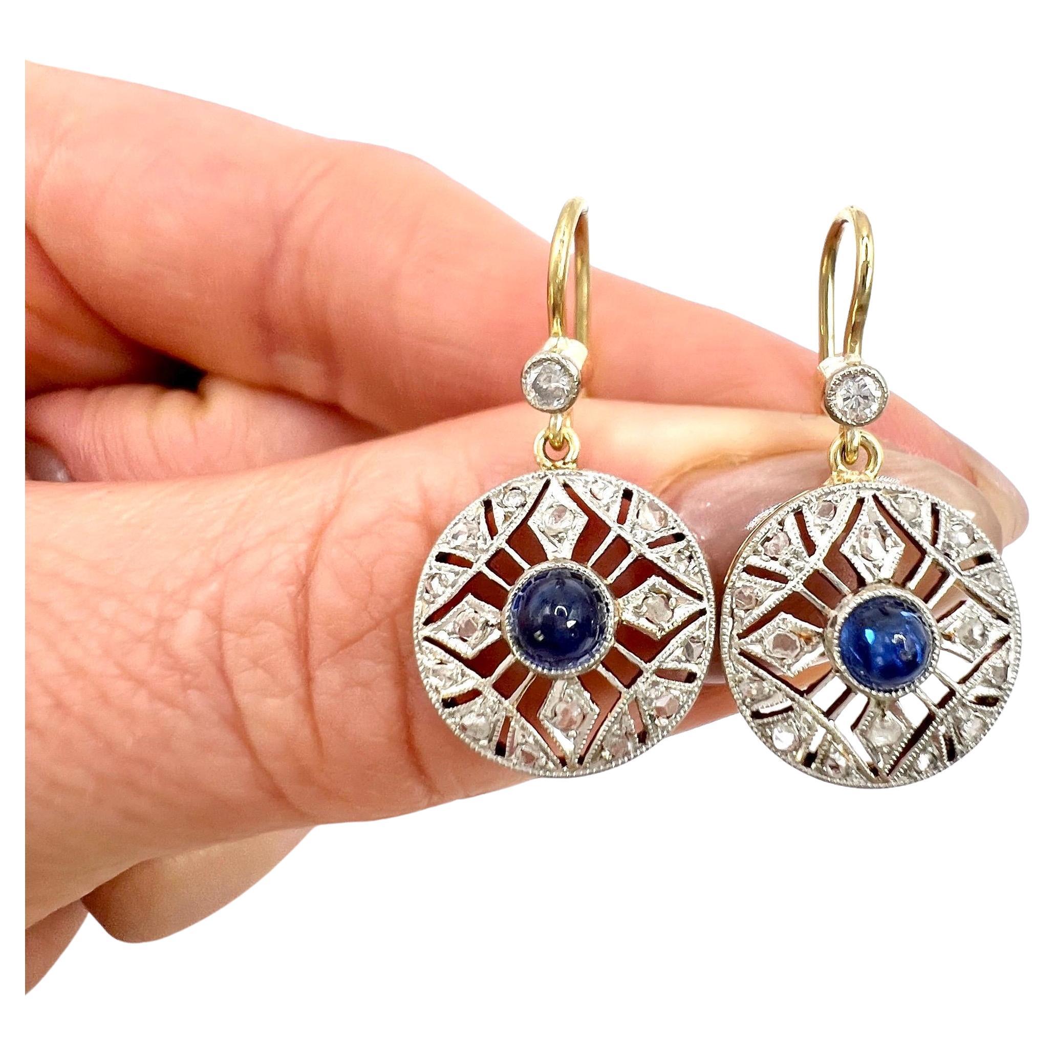 Antiguos pendientes eduardianos de oro de 18 ct y platino con zafiro cabujón y diamantes
