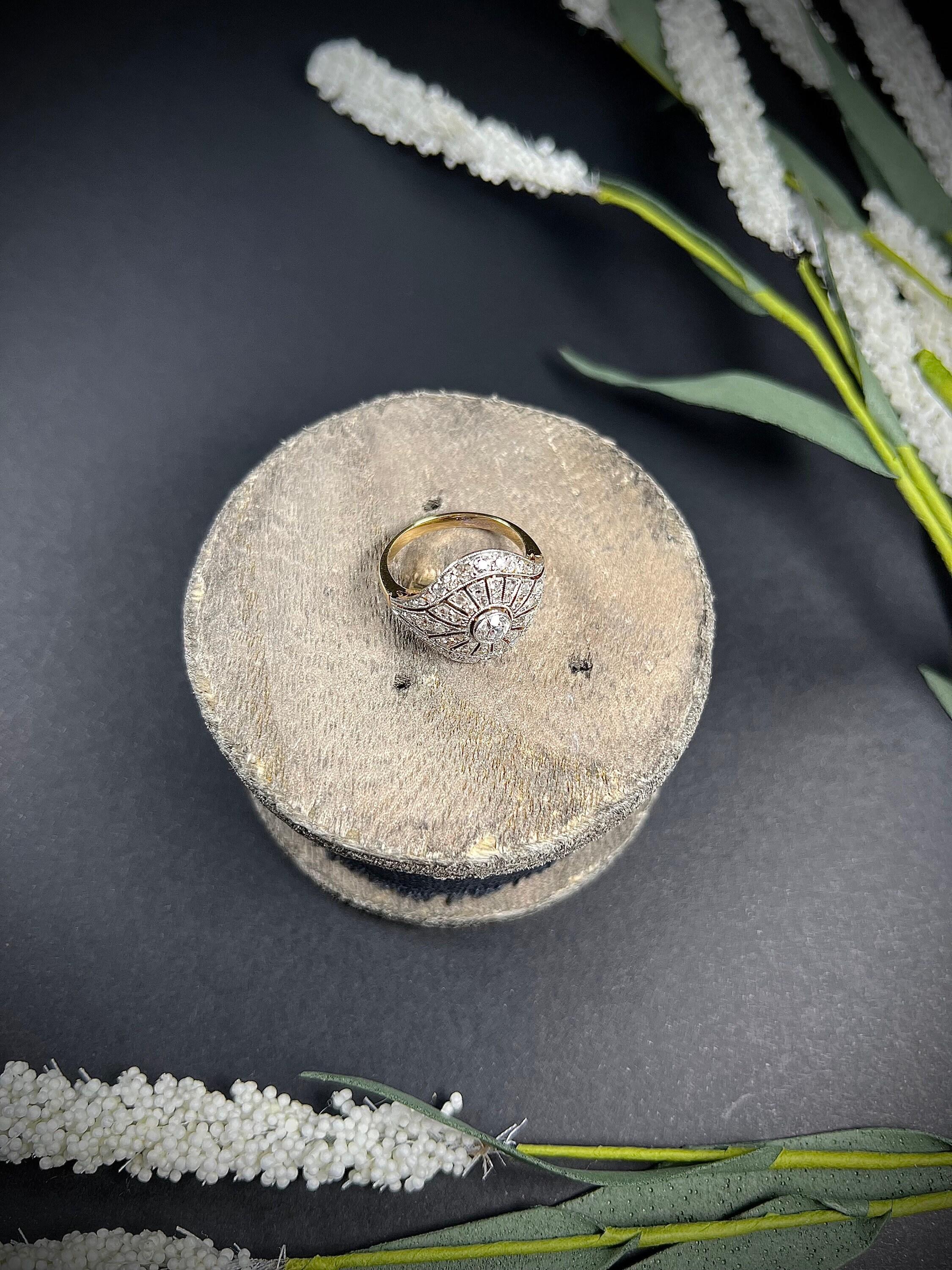 Antique 18ct Gold & Platinum Edwardian Diamond Bombe Ring For Sale 5