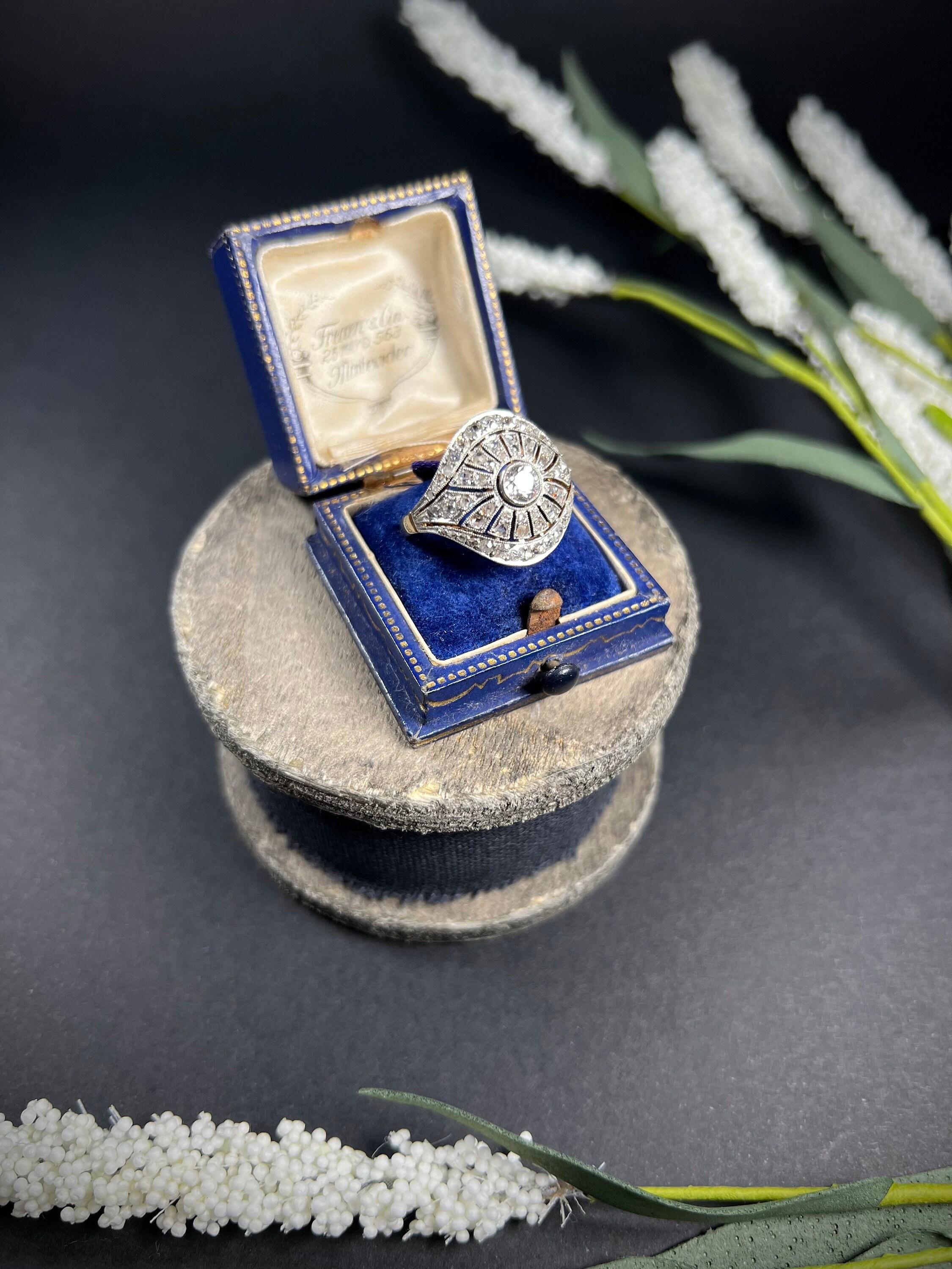 Antique 18ct Gold & Platinum Edwardian Diamond Bombe Ring For Sale 1