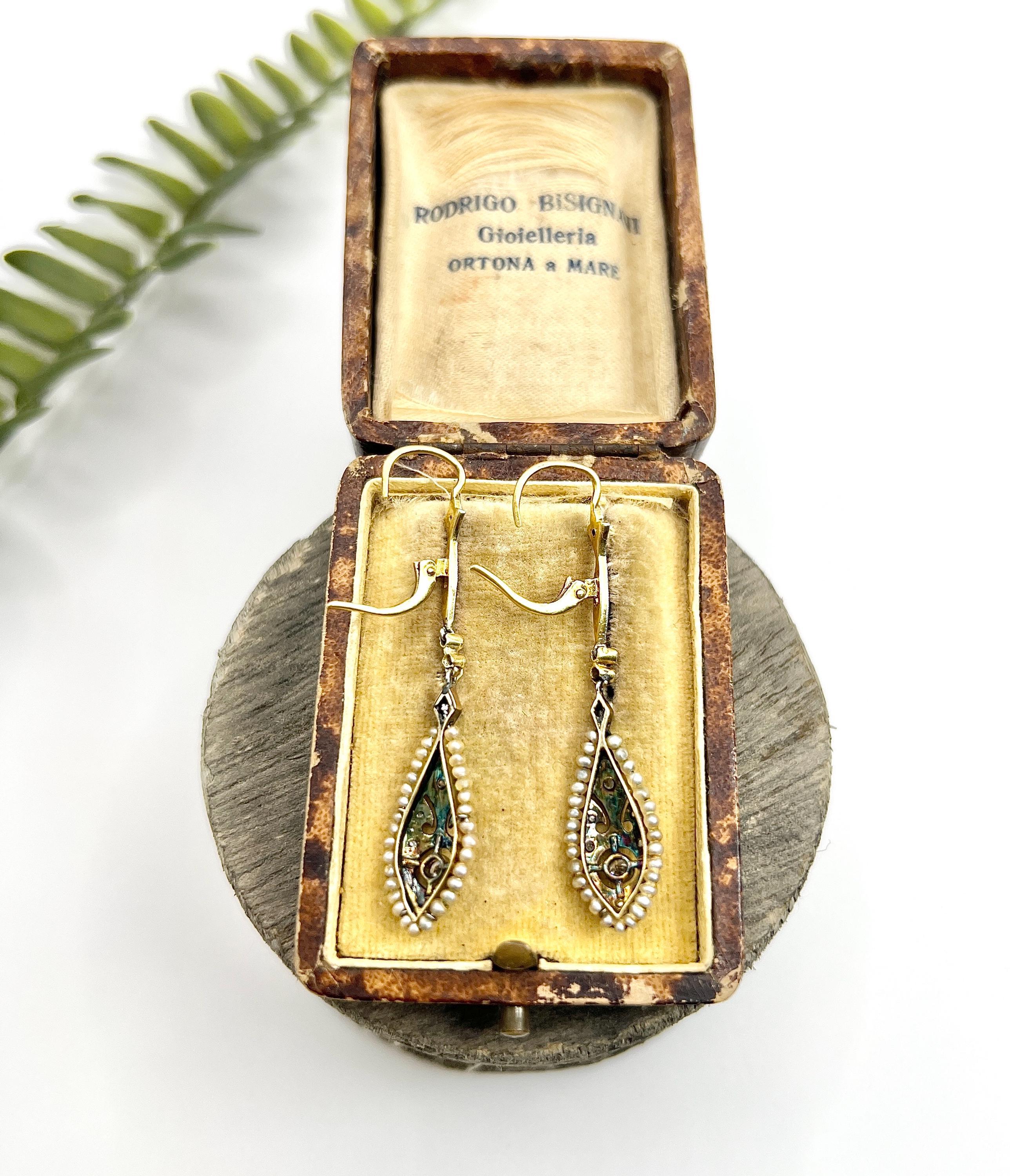 Antique 18ct Gold & Platinum, Edwardian Diamond & Seed Pearl Dangle Earrings For Sale 5