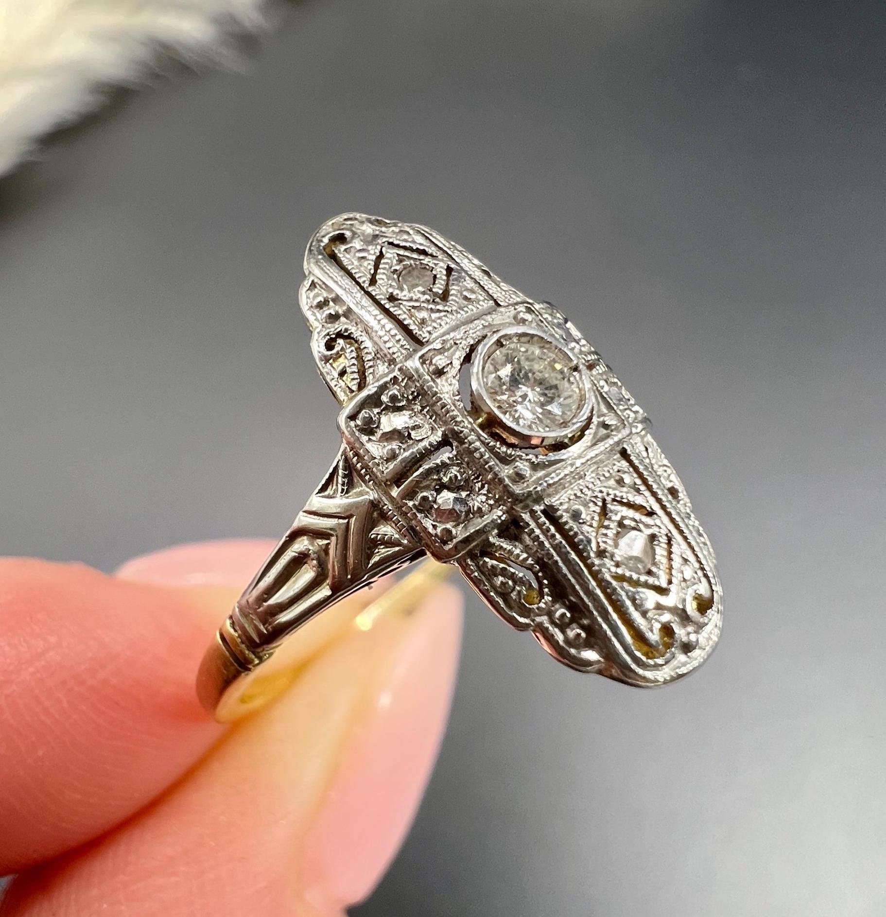 Brilliant Cut Antique 18ct Gold & Platinum, Edwardian Diamond Upfinger Oval Shaped Ring For Sale