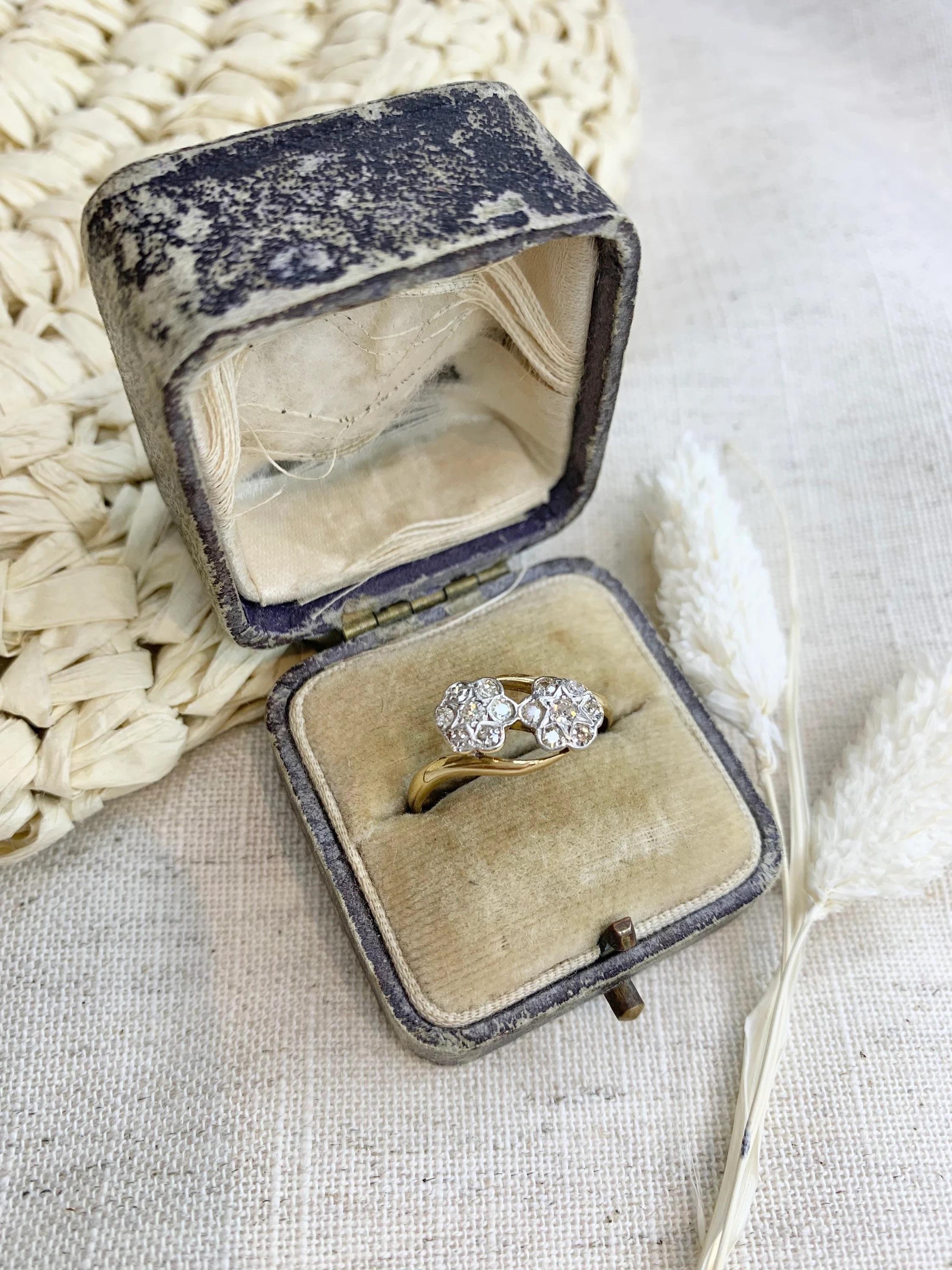 Antique 18ct Gold & Platinum Edwardian Double Diamond Daisy Ring For Sale 2