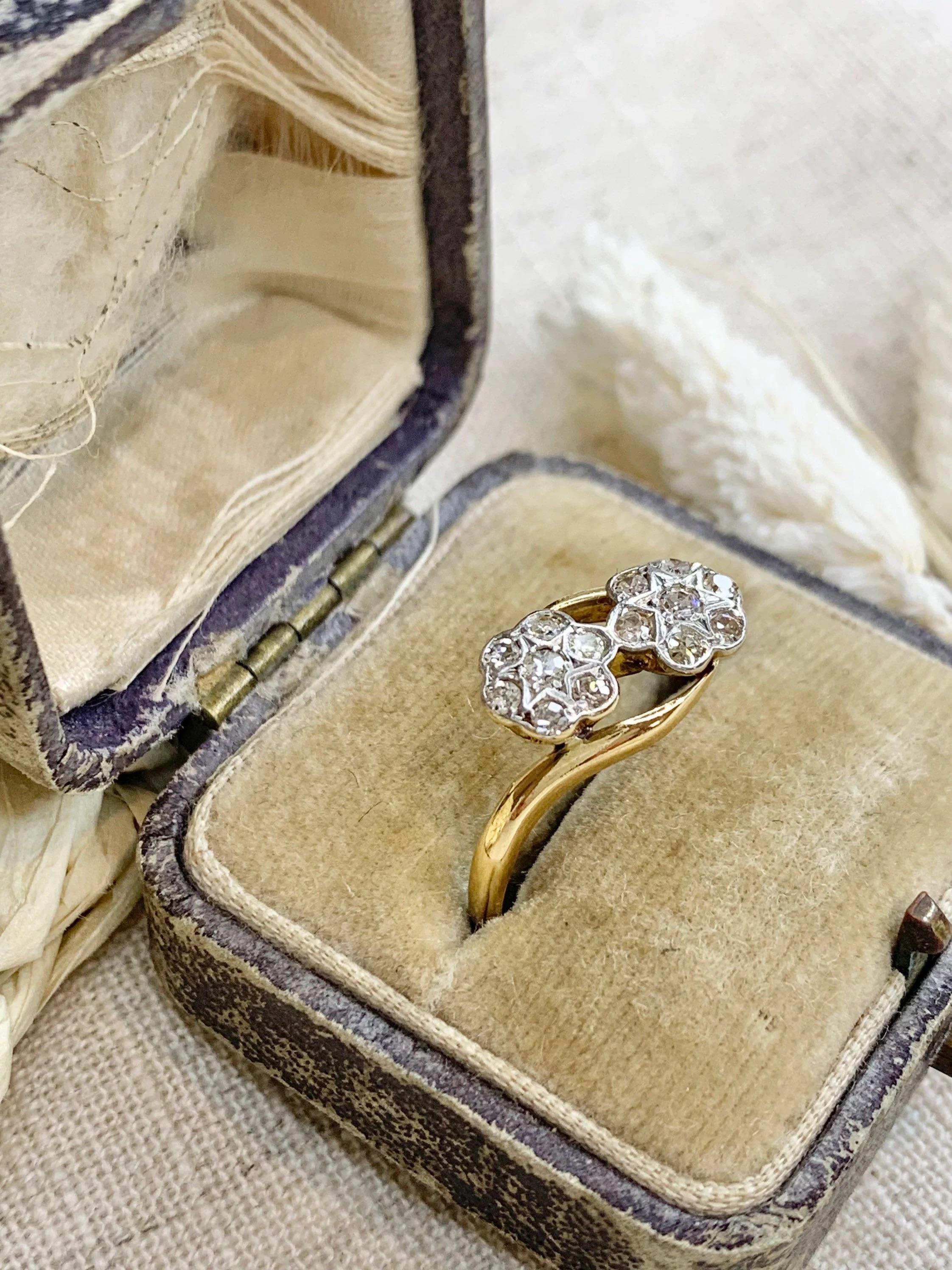 Antique 18ct Gold & Platinum Edwardian Double Diamond Daisy Ring For Sale 4