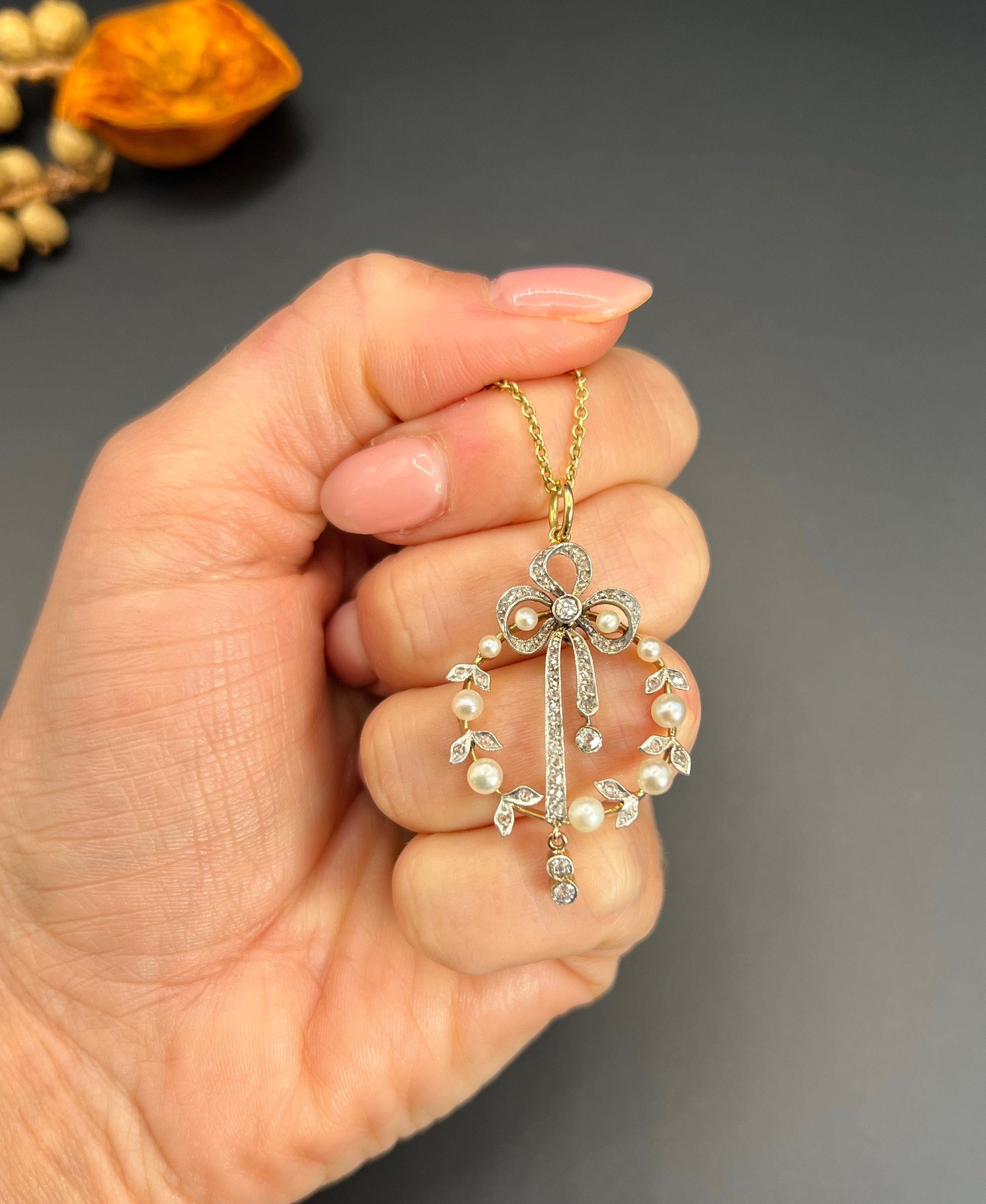 Antique 18ct Gold & Platinum, Edwardian era Diamond and Pearl Bow Pendant For Sale 2